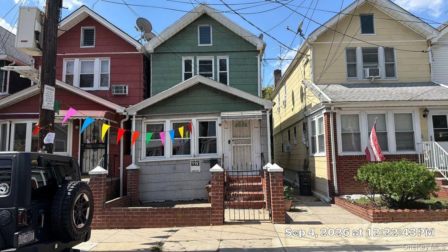 89-34 86th Street, New York, NY, 3 Bedrooms Bedrooms, 6 Rooms Rooms,1 BathroomBathrooms,Residential,For Rent,86th,0,1051293 89-34 86th Street, New York, NY, 3 Bedrooms Bedrooms, 6 Rooms Rooms,1 BathroomBathrooms,Residential,For Rent,86th,0,1051293