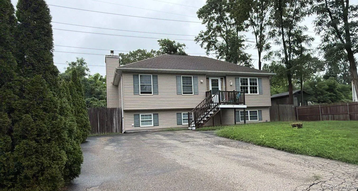 77 Prince Road, Brookhaven, NY, 3 Bedrooms Bedrooms, 7 Rooms Rooms,2 BathroomsBathrooms,Residential,For Rent,Prince,0,1051303 77 Prince Road, Brookhaven, NY, 3 Bedrooms Bedrooms, 7 Rooms Rooms,2 BathroomsBathrooms,Residential,For Rent,Prince,0,1051303