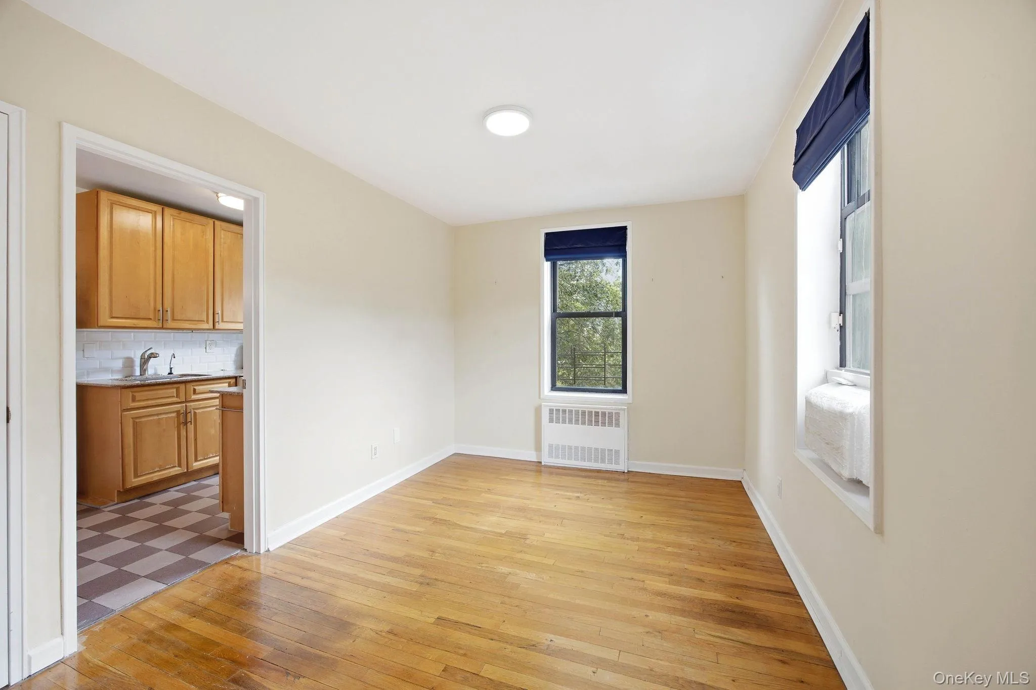 25-34 Crescent Street, New York, NY, 2 Bedrooms Bedrooms, 5 Rooms Rooms,1 BathroomBathrooms,Residential,For Rent,Crescent,0,1051307 25-34 Crescent Street, New York, NY, 2 Bedrooms Bedrooms, 5 Rooms Rooms,1 BathroomBathrooms,Residential,For Rent,Crescent,0,1051307