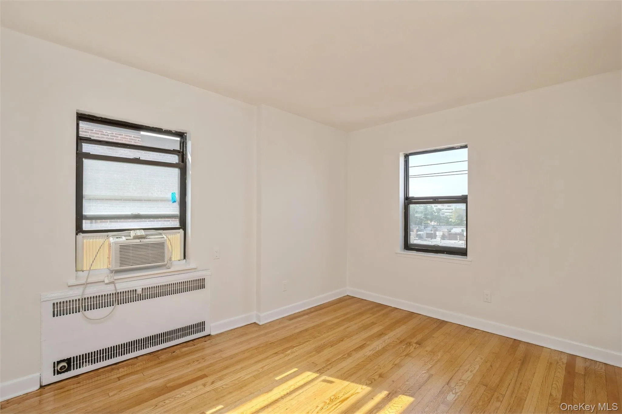 7 Bond Street, North Hempstead, NY, 1 Bedroom Bedrooms, 3 Rooms Rooms,1 BathroomBathrooms,Residential,For Rent,Bond,0,1051314 7 Bond Street, North Hempstead, NY, 1 Bedroom Bedrooms, 3 Rooms Rooms,1 BathroomBathrooms,Residential,For Rent,Bond,0,1051314