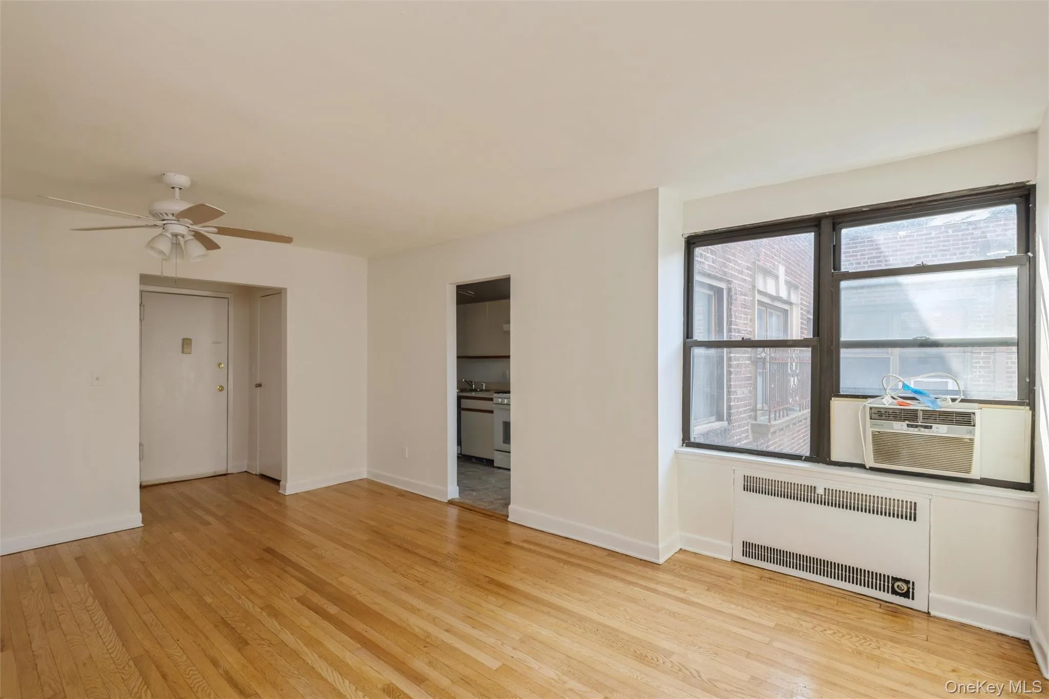 7 Bond Street, North Hempstead, NY, 1 Bedroom Bedrooms, 3 Rooms Rooms,1 BathroomBathrooms,Residential,For Rent,Bond,0,1051314 7 Bond Street, North Hempstead, NY, 1 Bedroom Bedrooms, 3 Rooms Rooms,1 BathroomBathrooms,Residential,For Rent,Bond,0,1051314