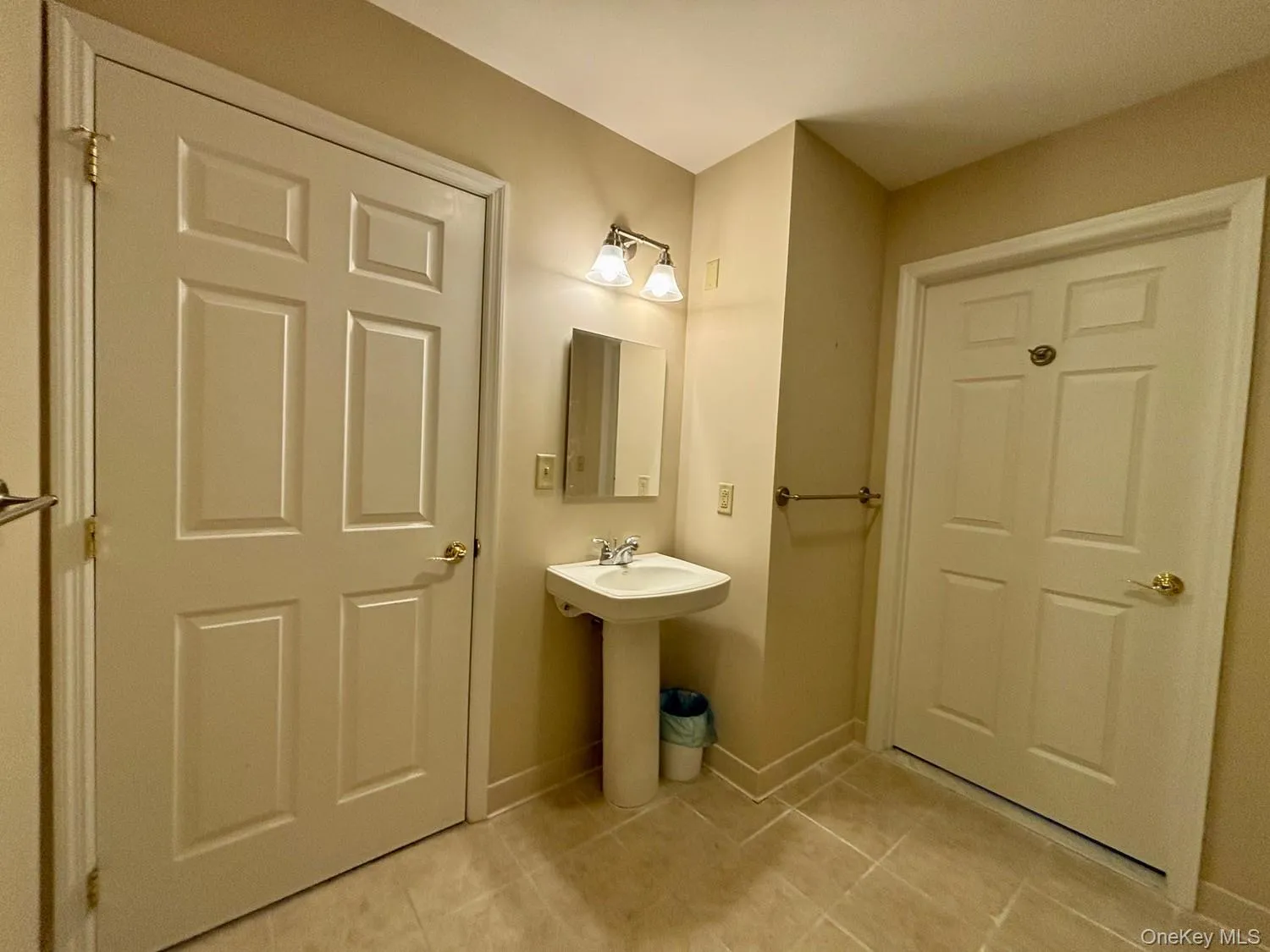 311 Sutton Drive, Mount Kisco, NY, 2 Bedrooms Bedrooms, 4 Rooms Rooms,2 BathroomsBathrooms,Residential,For Rent,Sutton,0,1051319 311 Sutton Drive, Mount Kisco, NY, 2 Bedrooms Bedrooms, 4 Rooms Rooms,2 BathroomsBathrooms,Residential,For Rent,Sutton,0,1051319