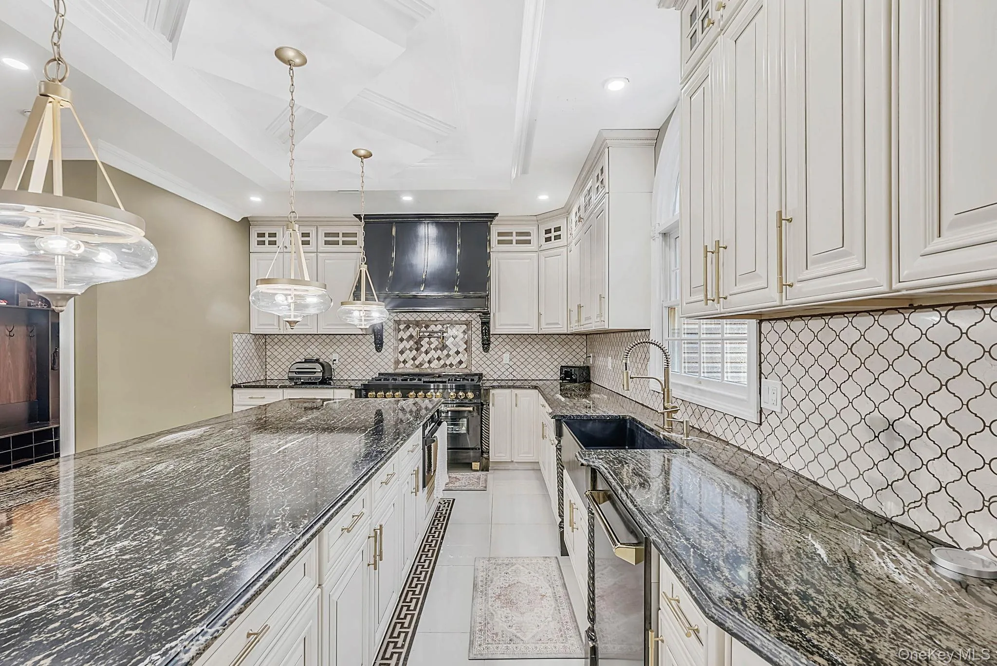3 Dionne Court, Huntington, NY, 5 Bedrooms Bedrooms, 10 Rooms Rooms,3 BathroomsBathrooms,Residential,For Rent,Dionne,0,1051328 3 Dionne Court, Huntington, NY, 5 Bedrooms Bedrooms, 10 Rooms Rooms,3 BathroomsBathrooms,Residential,For Rent,Dionne,0,1051328