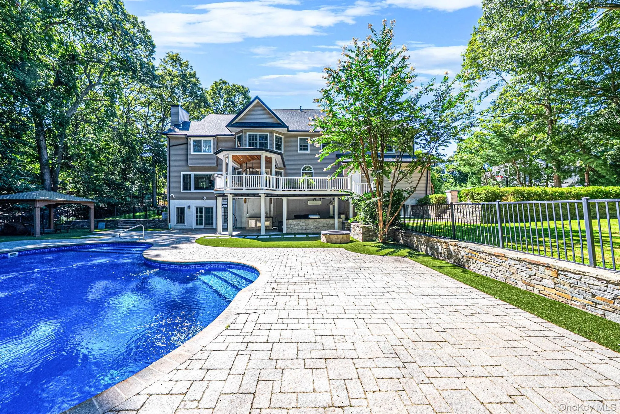 3 Dionne Court, Huntington, NY, 5 Bedrooms Bedrooms, 10 Rooms Rooms,3 BathroomsBathrooms,Residential,For Rent,Dionne,0,1051328 3 Dionne Court, Huntington, NY, 5 Bedrooms Bedrooms, 10 Rooms Rooms,3 BathroomsBathrooms,Residential,For Rent,Dionne,0,1051328