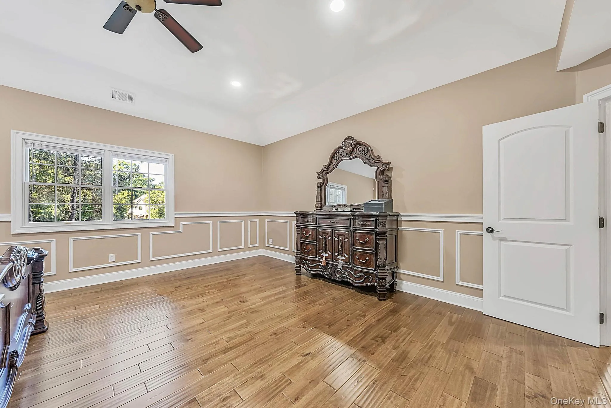 3 Dionne Court, Huntington, NY, 5 Bedrooms Bedrooms, 10 Rooms Rooms,3 BathroomsBathrooms,Residential,For Rent,Dionne,0,1051328 3 Dionne Court, Huntington, NY, 5 Bedrooms Bedrooms, 10 Rooms Rooms,3 BathroomsBathrooms,Residential,For Rent,Dionne,0,1051328