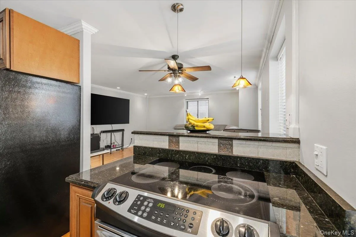 425 Shore Road, Long Beach, NY, 1 Bedroom Bedrooms, 5 Rooms Rooms,2 BathroomsBathrooms,Residential,For Rent,Shore,0,1051329 425 Shore Road, Long Beach, NY, 1 Bedroom Bedrooms, 5 Rooms Rooms,2 BathroomsBathrooms,Residential,For Rent,Shore,0,1051329