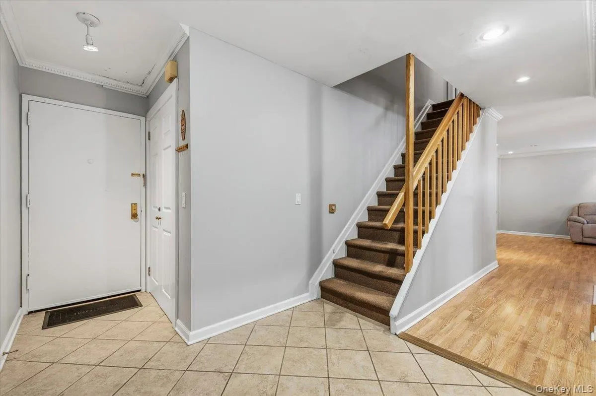 425 Shore Road, Long Beach, NY, 1 Bedroom Bedrooms, 5 Rooms Rooms,2 BathroomsBathrooms,Residential,For Rent,Shore,0,1051329 425 Shore Road, Long Beach, NY, 1 Bedroom Bedrooms, 5 Rooms Rooms,2 BathroomsBathrooms,Residential,For Rent,Shore,0,1051329