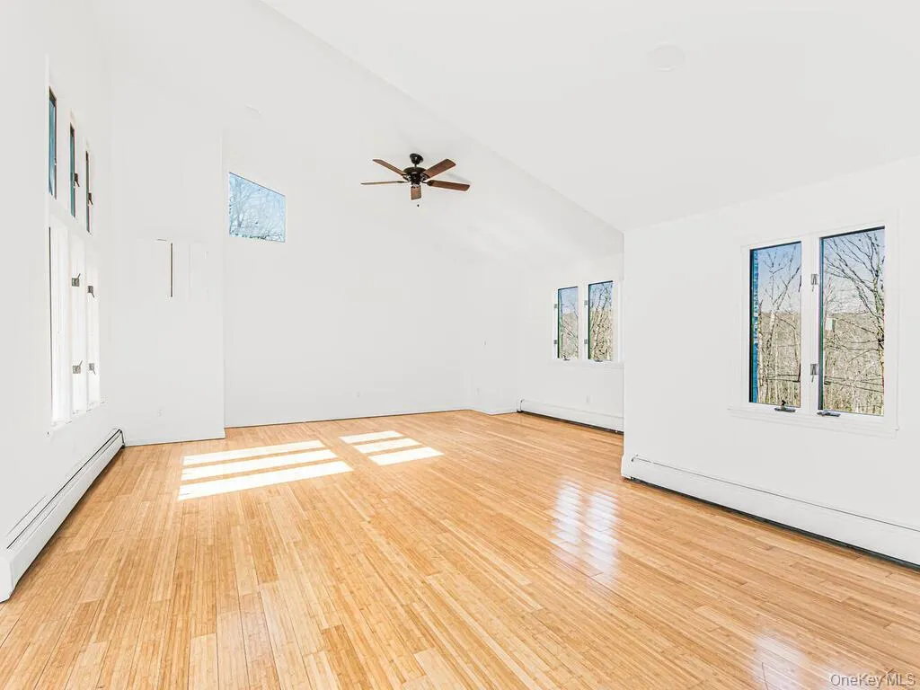 31 Byram Hill Road, North Castle, NY, 3 Bedrooms Bedrooms, 7 Rooms Rooms,2 BathroomsBathrooms,Residential Lease,For Rent,Byram Hill,0,1051332 31 Byram Hill Road, North Castle, NY, 3 Bedrooms Bedrooms, 7 Rooms Rooms,2 BathroomsBathrooms,Residential Lease,For Rent,Byram Hill,0,1051332