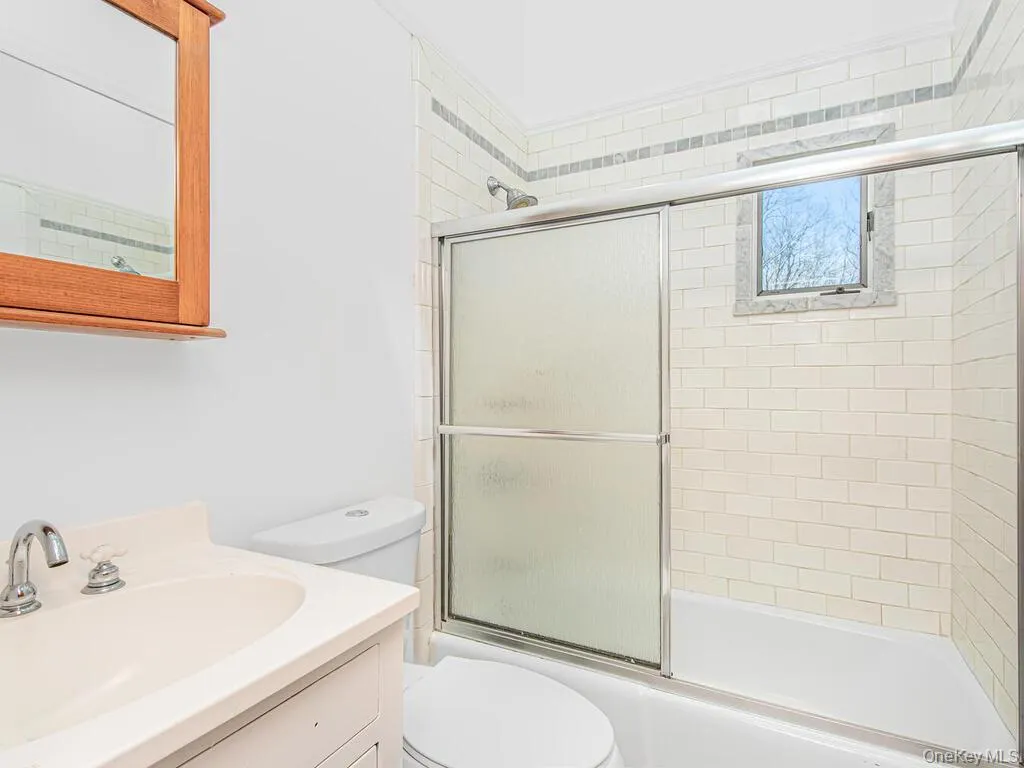 31 Byram Hill Road, North Castle, NY, 3 Bedrooms Bedrooms, 7 Rooms Rooms,2 BathroomsBathrooms,Residential Lease,For Rent,Byram Hill,0,1051332 31 Byram Hill Road, North Castle, NY, 3 Bedrooms Bedrooms, 7 Rooms Rooms,2 BathroomsBathrooms,Residential Lease,For Rent,Byram Hill,0,1051332
