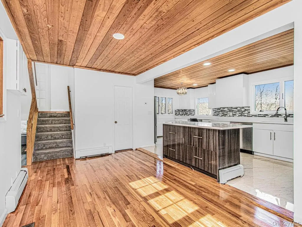 31 Byram Hill Road, North Castle, NY, 3 Bedrooms Bedrooms, 7 Rooms Rooms,2 BathroomsBathrooms,Residential Lease,For Rent,Byram Hill,0,1051332 31 Byram Hill Road, North Castle, NY, 3 Bedrooms Bedrooms, 7 Rooms Rooms,2 BathroomsBathrooms,Residential Lease,For Rent,Byram Hill,0,1051332