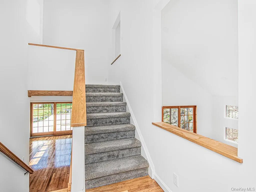31 Byram Hill Road, North Castle, NY, 3 Bedrooms Bedrooms, 7 Rooms Rooms,2 BathroomsBathrooms,Residential Lease,For Rent,Byram Hill,0,1051332 31 Byram Hill Road, North Castle, NY, 3 Bedrooms Bedrooms, 7 Rooms Rooms,2 BathroomsBathrooms,Residential Lease,For Rent,Byram Hill,0,1051332