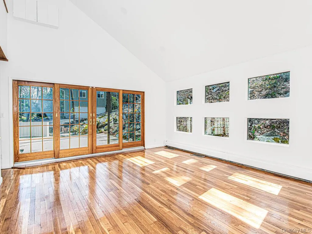 31 Byram Hill Road, North Castle, NY, 3 Bedrooms Bedrooms, 7 Rooms Rooms,2 BathroomsBathrooms,Residential Lease,For Rent,Byram Hill,0,1051332 31 Byram Hill Road, North Castle, NY, 3 Bedrooms Bedrooms, 7 Rooms Rooms,2 BathroomsBathrooms,Residential Lease,For Rent,Byram Hill,0,1051332