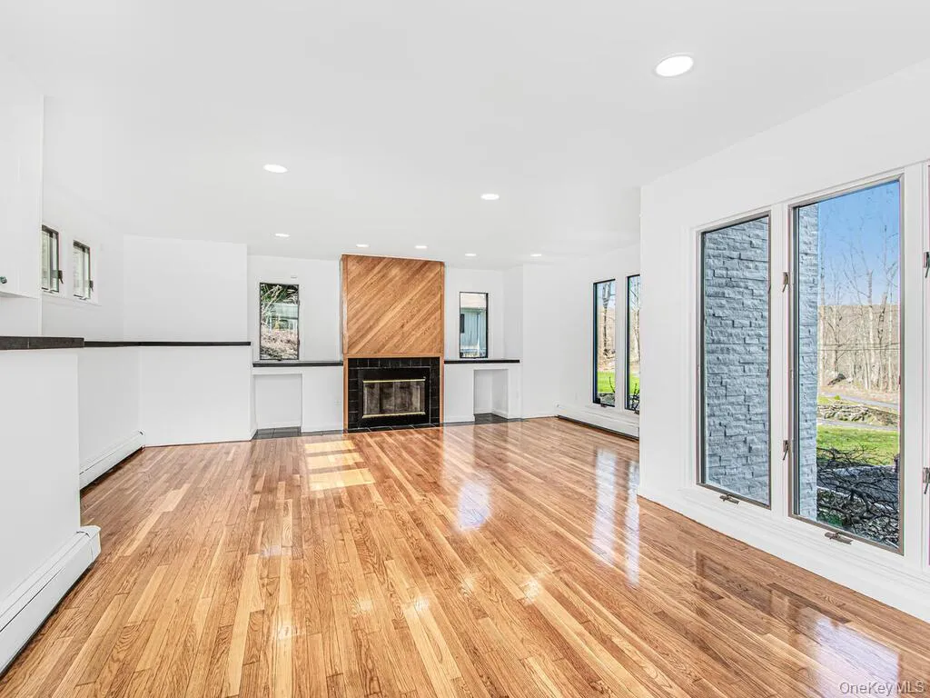 31 Byram Hill Road, North Castle, NY, 3 Bedrooms Bedrooms, 7 Rooms Rooms,2 BathroomsBathrooms,Residential Lease,For Rent,Byram Hill,0,1051332 31 Byram Hill Road, North Castle, NY, 3 Bedrooms Bedrooms, 7 Rooms Rooms,2 BathroomsBathrooms,Residential Lease,For Rent,Byram Hill,0,1051332