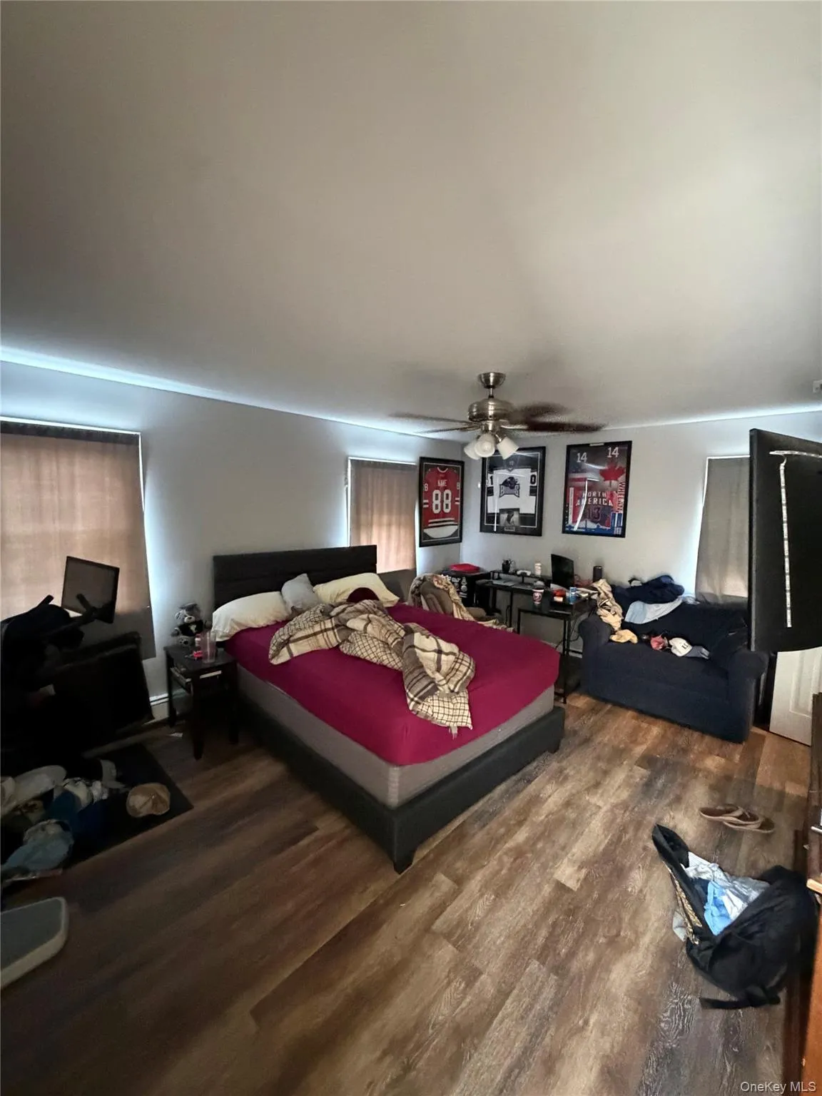 6 Melton Drive, Hempstead, NY, 7 Bedrooms Bedrooms, 16 Rooms Rooms,3 BathroomsBathrooms,Residential,For Rent,Melton,0,1051335 6 Melton Drive, Hempstead, NY, 7 Bedrooms Bedrooms, 16 Rooms Rooms,3 BathroomsBathrooms,Residential,For Rent,Melton,0,1051335