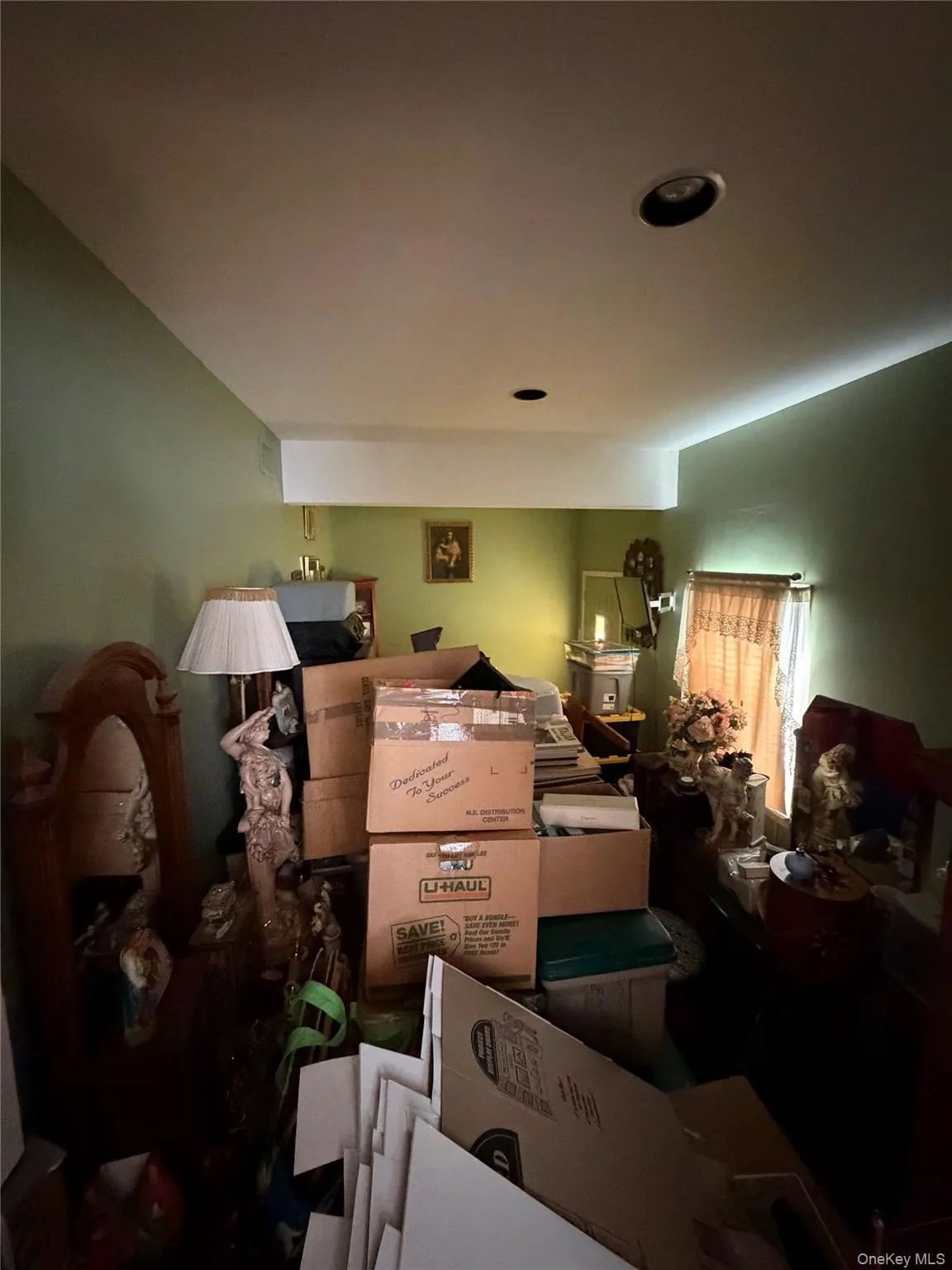 6 Melton Drive, Hempstead, NY, 7 Bedrooms Bedrooms, 16 Rooms Rooms,3 BathroomsBathrooms,Residential,For Rent,Melton,0,1051335 6 Melton Drive, Hempstead, NY, 7 Bedrooms Bedrooms, 16 Rooms Rooms,3 BathroomsBathrooms,Residential,For Rent,Melton,0,1051335
