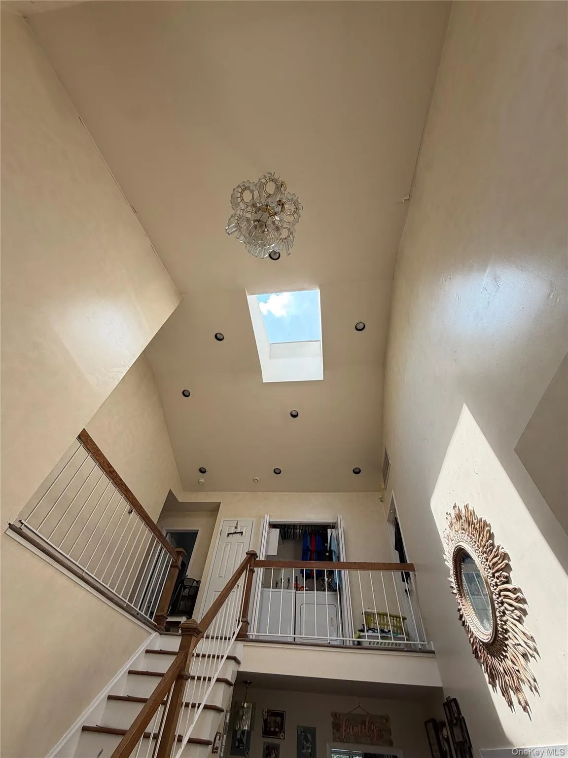 6 Melton Drive, Hempstead, NY, 7 Bedrooms Bedrooms, 16 Rooms Rooms,3 BathroomsBathrooms,Residential,For Rent,Melton,0,1051335 6 Melton Drive, Hempstead, NY, 7 Bedrooms Bedrooms, 16 Rooms Rooms,3 BathroomsBathrooms,Residential,For Rent,Melton,0,1051335