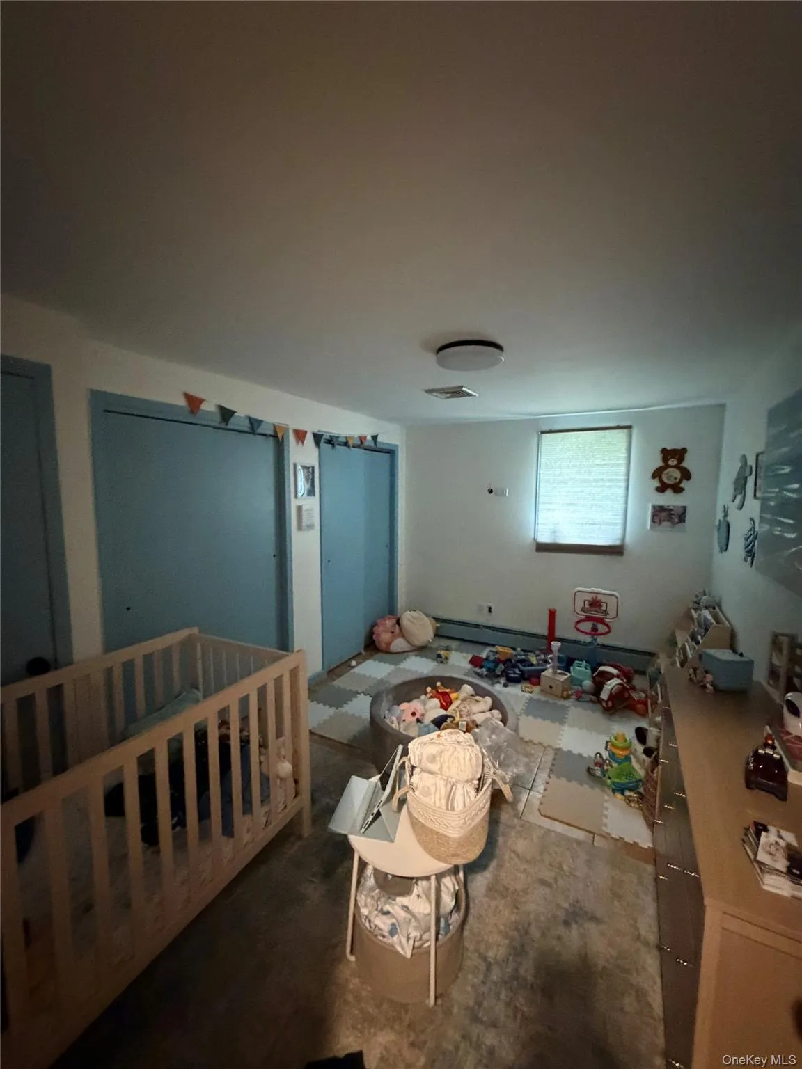 6 Melton Drive, Hempstead, NY, 7 Bedrooms Bedrooms, 16 Rooms Rooms,3 BathroomsBathrooms,Residential,For Rent,Melton,0,1051335 6 Melton Drive, Hempstead, NY, 7 Bedrooms Bedrooms, 16 Rooms Rooms,3 BathroomsBathrooms,Residential,For Rent,Melton,0,1051335