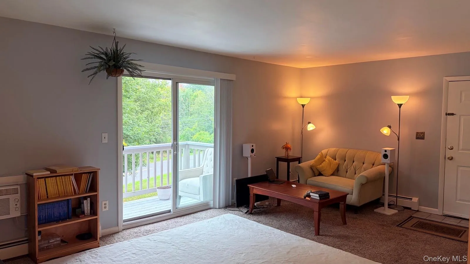 384 Concord Lane, Middletown, NY, 2 Bedrooms Bedrooms, 6 Rooms Rooms,2 BathroomsBathrooms,Residential Lease,For Rent,Concord,0,1051336 384 Concord Lane, Middletown, NY, 2 Bedrooms Bedrooms, 6 Rooms Rooms,2 BathroomsBathrooms,Residential Lease,For Rent,Concord,0,1051336