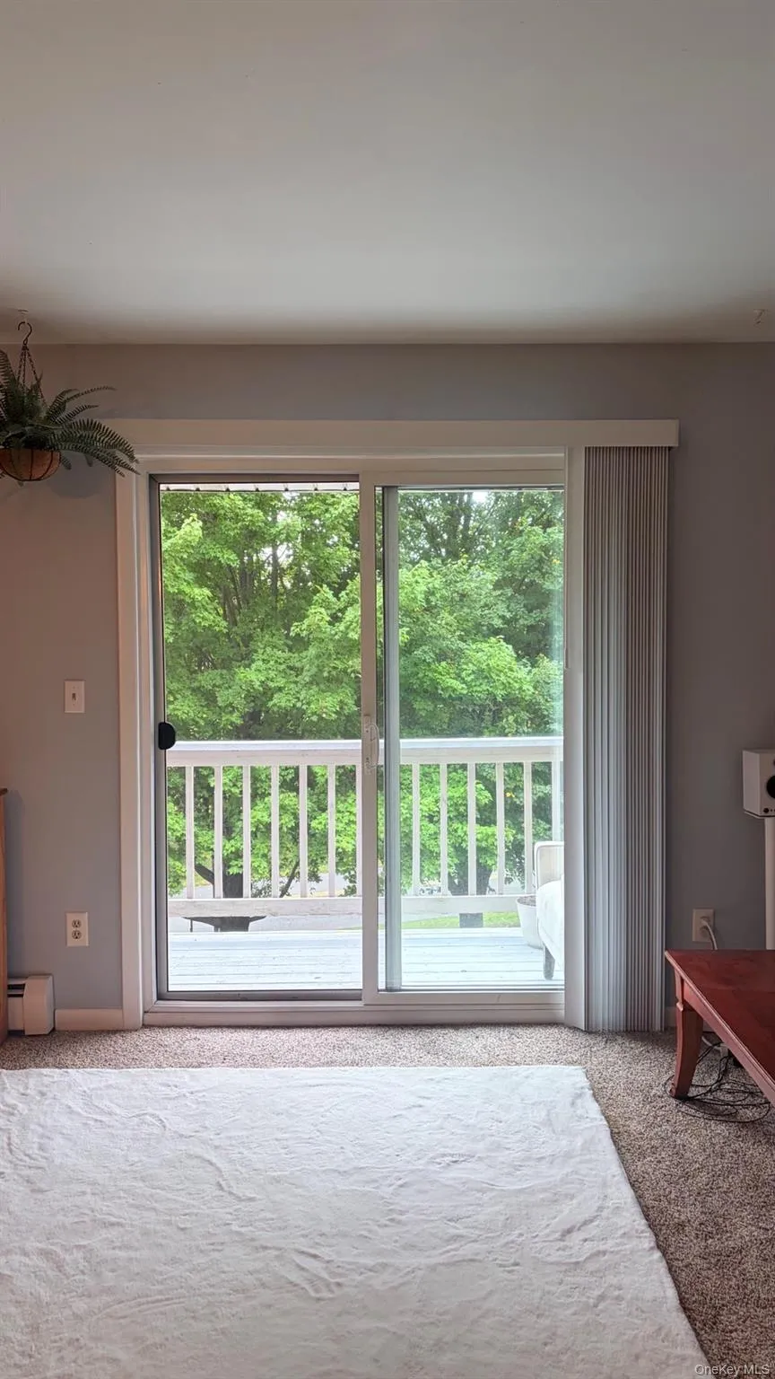 384 Concord Lane, Middletown, NY, 2 Bedrooms Bedrooms, 6 Rooms Rooms,2 BathroomsBathrooms,Residential Lease,For Rent,Concord,0,1051336 384 Concord Lane, Middletown, NY, 2 Bedrooms Bedrooms, 6 Rooms Rooms,2 BathroomsBathrooms,Residential Lease,For Rent,Concord,0,1051336
