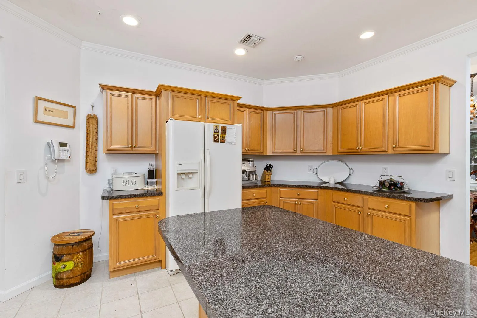 31 Willow Wood Drive, Brookhaven, NY, 2 Bedrooms Bedrooms, 6 Rooms Rooms,2 BathroomsBathrooms,Residential,For Rent,Willow Wood,0,1051337 31 Willow Wood Drive, Brookhaven, NY, 2 Bedrooms Bedrooms, 6 Rooms Rooms,2 BathroomsBathrooms,Residential,For Rent,Willow Wood,0,1051337