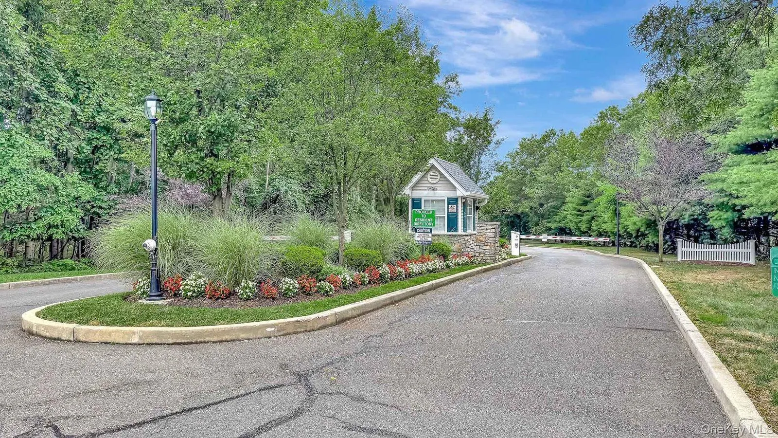 31 Willow Wood Drive, Brookhaven, NY, 2 Bedrooms Bedrooms, 6 Rooms Rooms,2 BathroomsBathrooms,Residential,For Rent,Willow Wood,0,1051337 31 Willow Wood Drive, Brookhaven, NY, 2 Bedrooms Bedrooms, 6 Rooms Rooms,2 BathroomsBathrooms,Residential,For Rent,Willow Wood,0,1051337