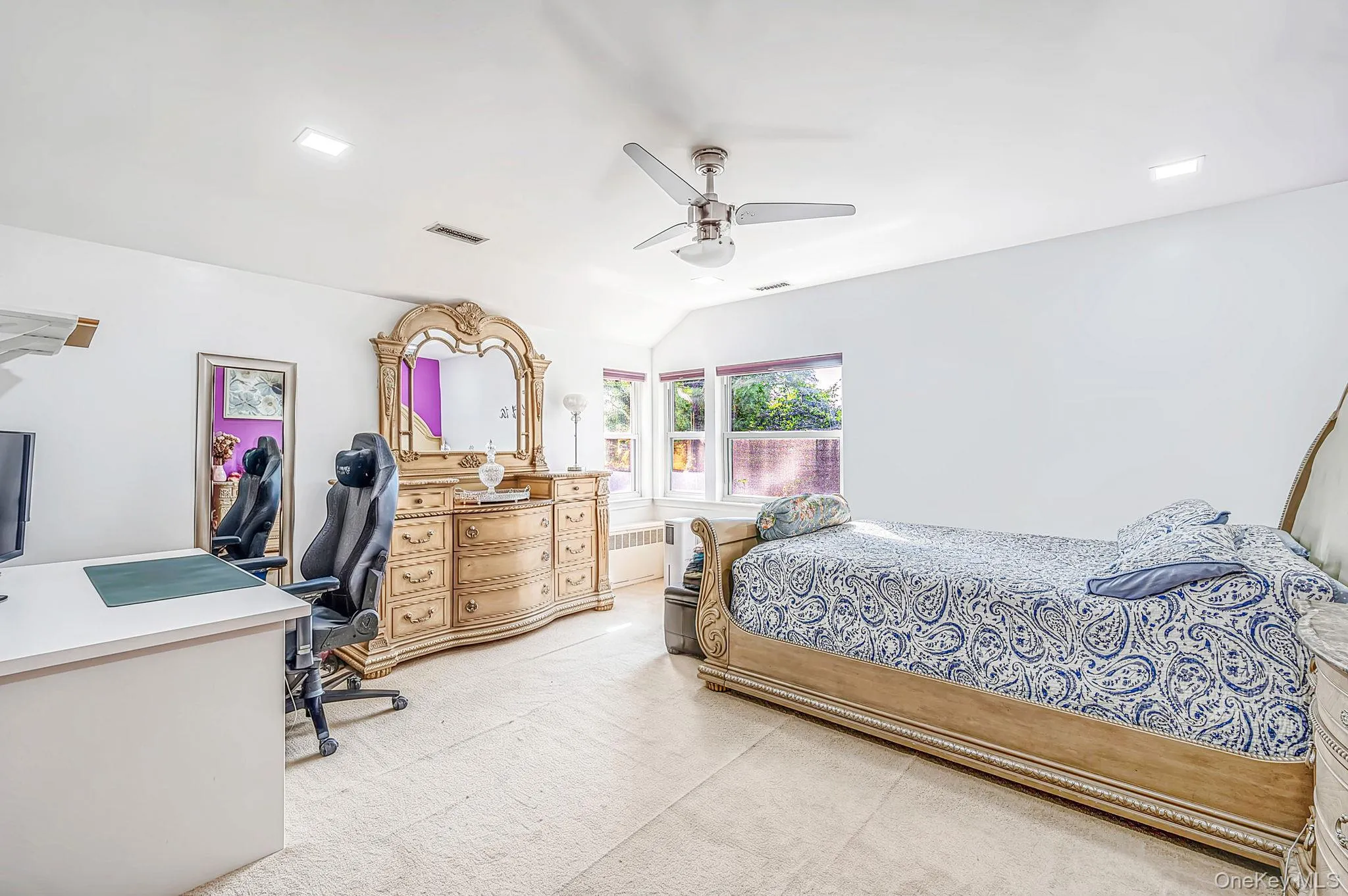 2nd Bedroom 2nd Bedroom