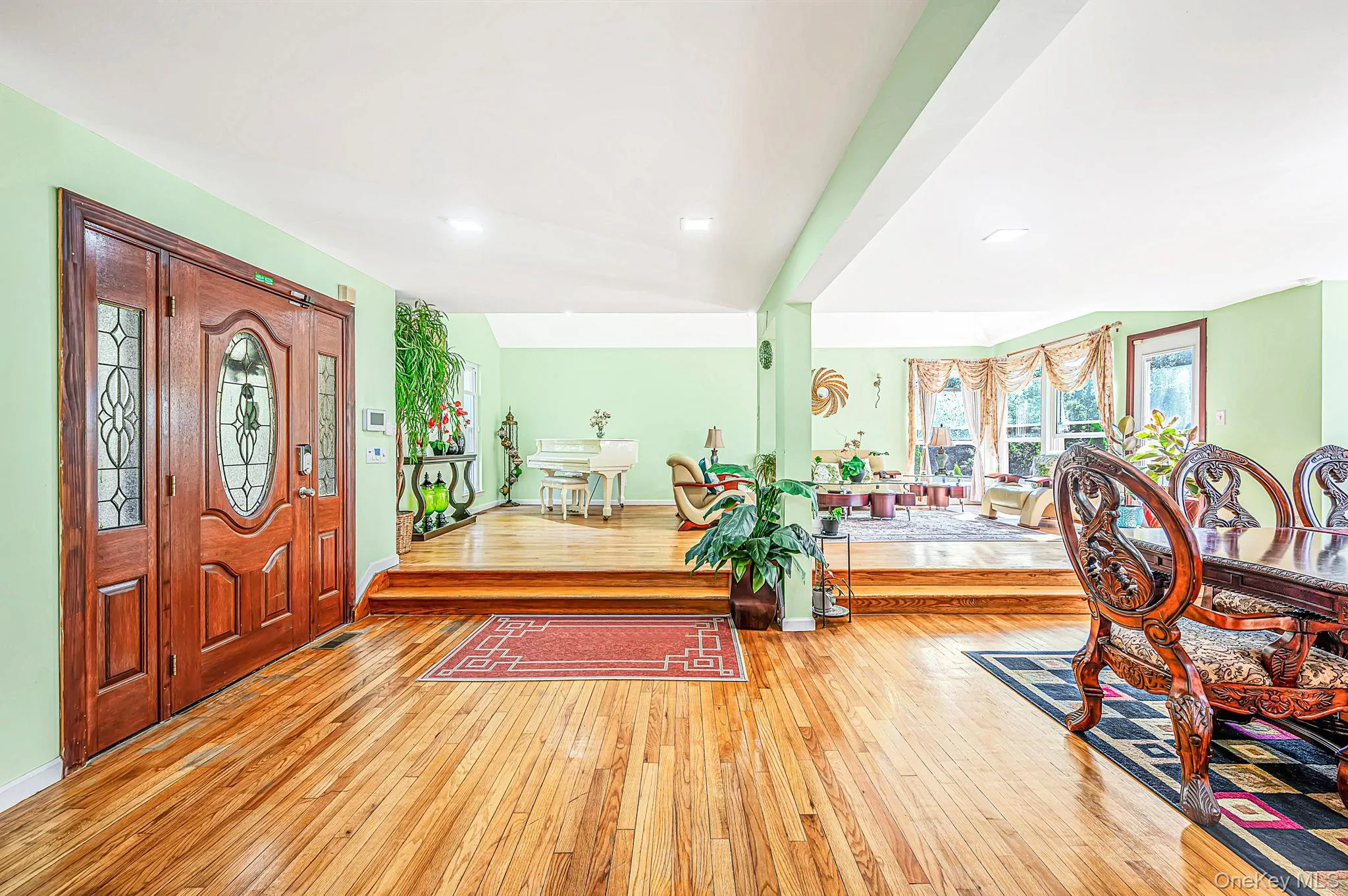 150 Mimosa Drive, North Hempstead, NY, 5 Bedrooms Bedrooms, 8 Rooms Rooms,3 BathroomsBathrooms,Residential,For Rent,Mimosa,0,1051338 150 Mimosa Drive, North Hempstead, NY, 5 Bedrooms Bedrooms, 8 Rooms Rooms,3 BathroomsBathrooms,Residential,For Rent,Mimosa,0,1051338