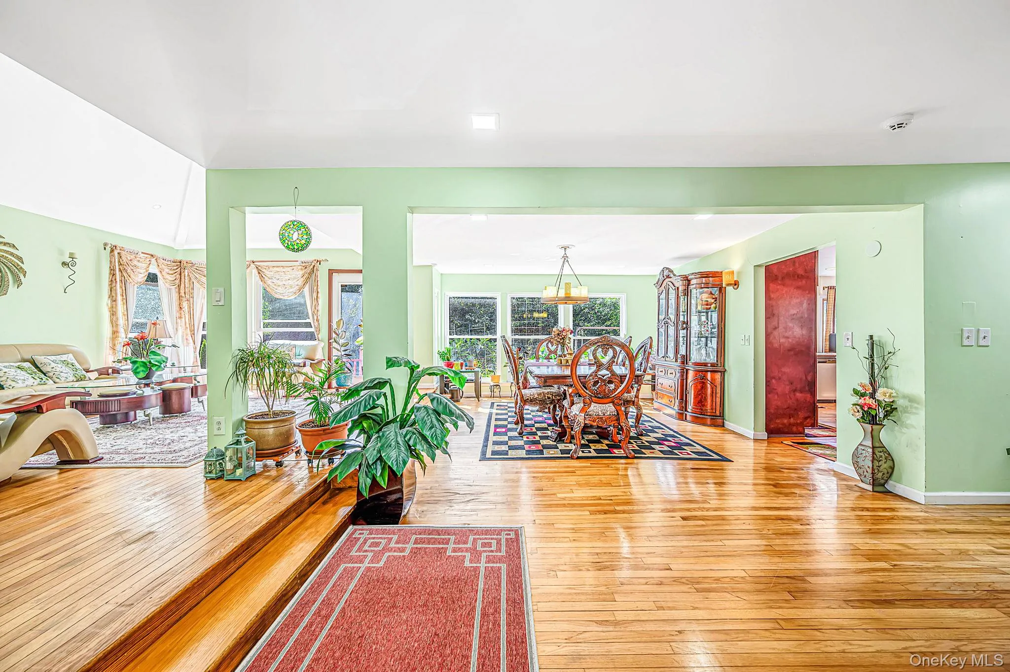 150 Mimosa Drive, North Hempstead, NY, 5 Bedrooms Bedrooms, 8 Rooms Rooms,3 BathroomsBathrooms,Residential,For Rent,Mimosa,0,1051338 150 Mimosa Drive, North Hempstead, NY, 5 Bedrooms Bedrooms, 8 Rooms Rooms,3 BathroomsBathrooms,Residential,For Rent,Mimosa,0,1051338