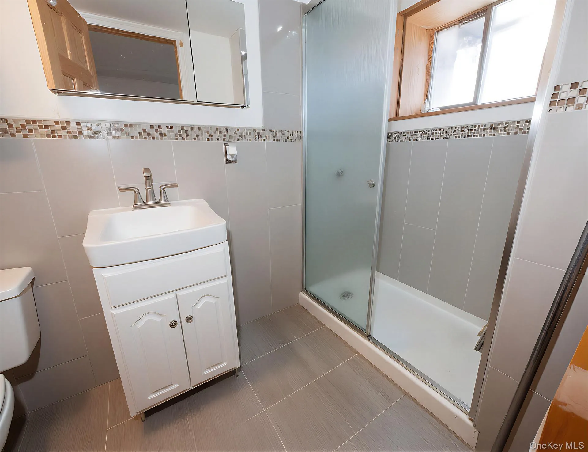 137-20 233rd Street, New York, NY, 3 Bedrooms Bedrooms, 6 Rooms Rooms,3 BathroomsBathrooms,Residential,For Rent,233rd,0,1051341 137-20 233rd Street, New York, NY, 3 Bedrooms Bedrooms, 6 Rooms Rooms,3 BathroomsBathrooms,Residential,For Rent,233rd,0,1051341
