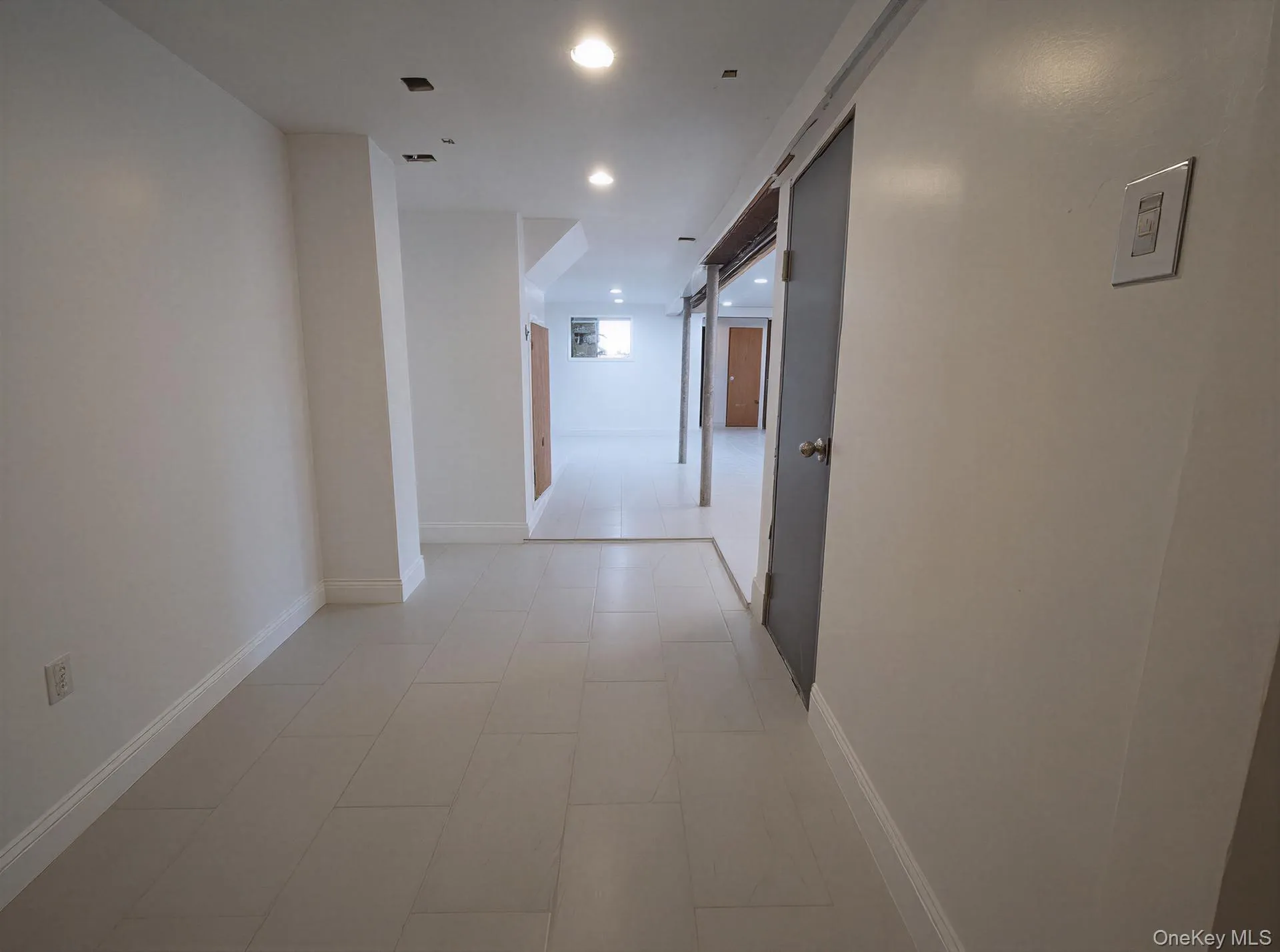 137-20 233rd Street, New York, NY, 3 Bedrooms Bedrooms, 6 Rooms Rooms,3 BathroomsBathrooms,Residential,For Rent,233rd,0,1051341 137-20 233rd Street, New York, NY, 3 Bedrooms Bedrooms, 6 Rooms Rooms,3 BathroomsBathrooms,Residential,For Rent,233rd,0,1051341