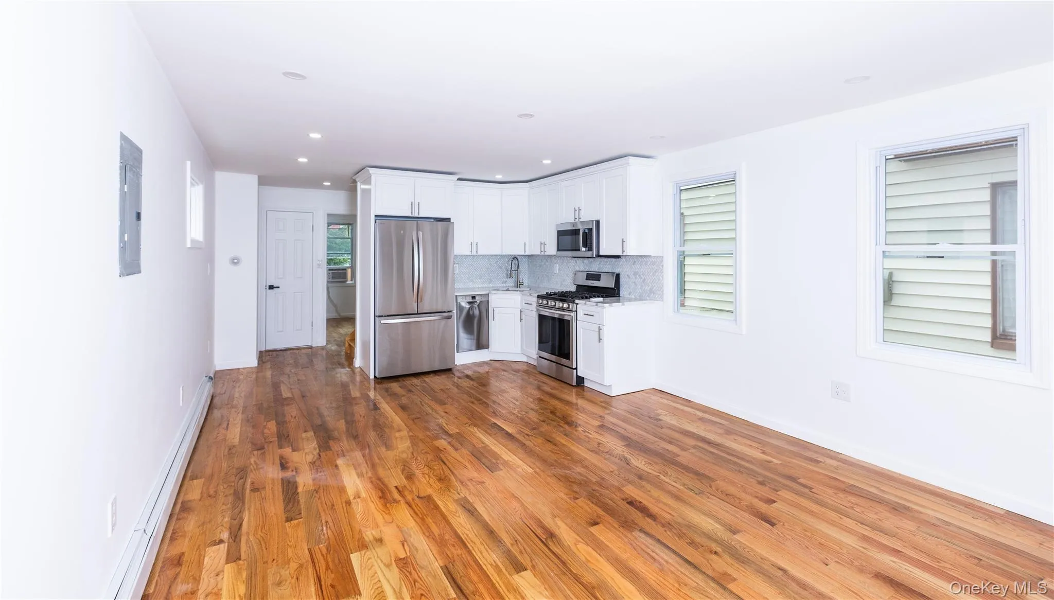 10910 175th Street, New York, NY, 3 Bedrooms Bedrooms, 8 Rooms Rooms,3 BathroomsBathrooms,Residential,For Rent,175th,0,1051345 10910 175th Street, New York, NY, 3 Bedrooms Bedrooms, 8 Rooms Rooms,3 BathroomsBathrooms,Residential,For Rent,175th,0,1051345