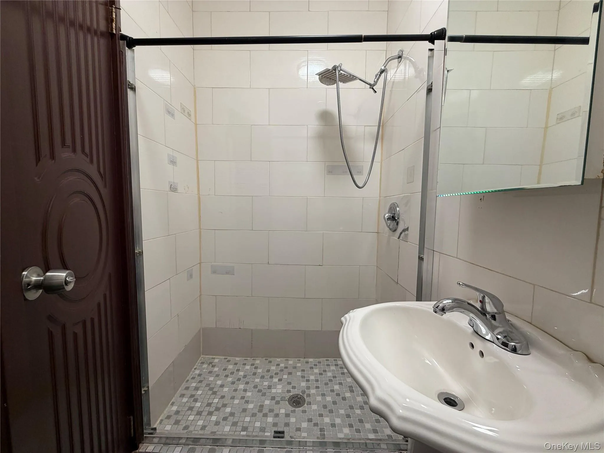 50 Main Street, Yonkers, NY, 2 Bedrooms Bedrooms, 5 Rooms Rooms,1 BathroomBathrooms,Residential Lease,For Rent,Main,0,1051346 50 Main Street, Yonkers, NY, 2 Bedrooms Bedrooms, 5 Rooms Rooms,1 BathroomBathrooms,Residential Lease,For Rent,Main,0,1051346