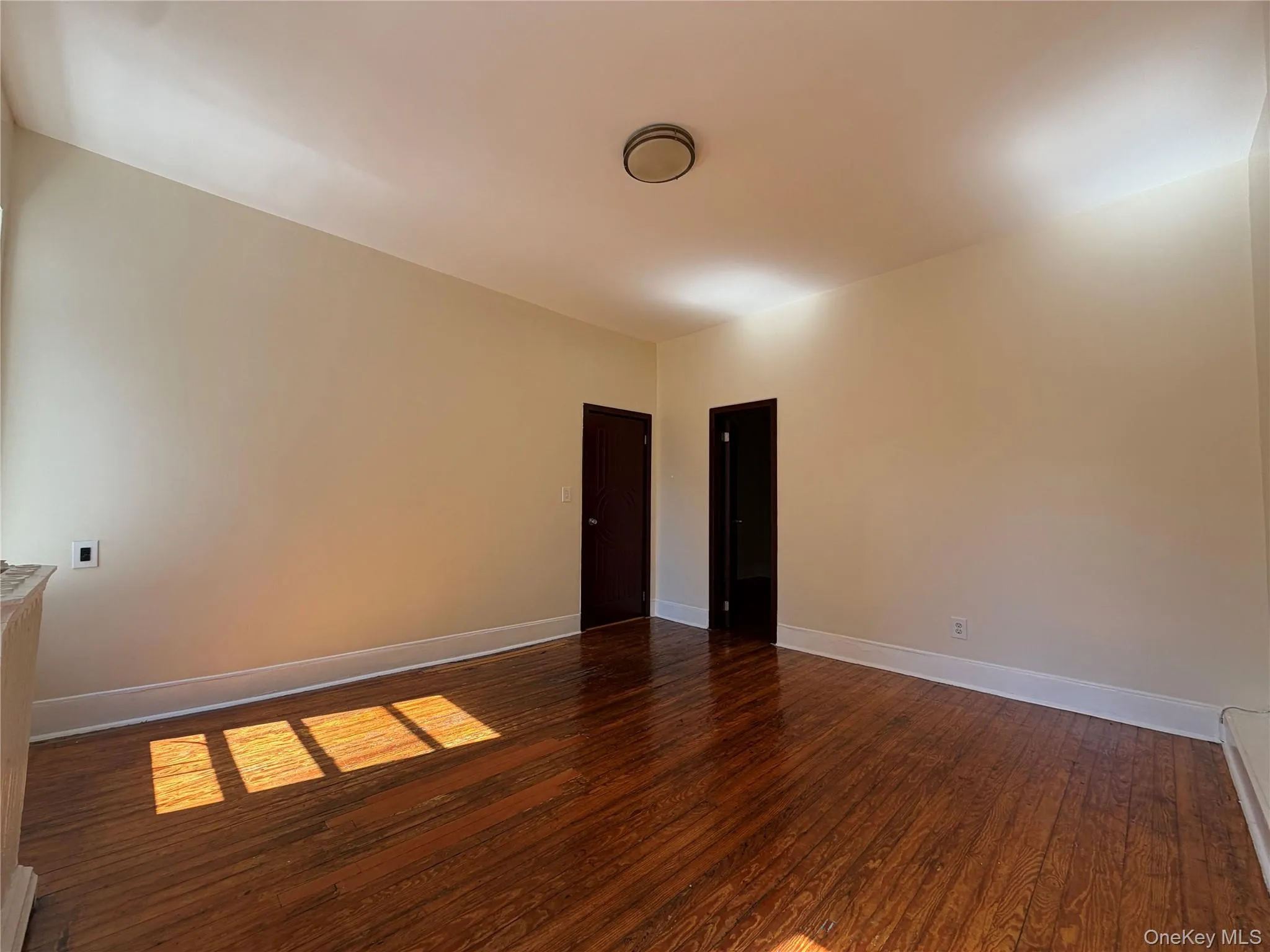 50 Main Street, Yonkers, NY, 2 Bedrooms Bedrooms, 5 Rooms Rooms,1 BathroomBathrooms,Residential Lease,For Rent,Main,0,1051346 50 Main Street, Yonkers, NY, 2 Bedrooms Bedrooms, 5 Rooms Rooms,1 BathroomBathrooms,Residential Lease,For Rent,Main,0,1051346
