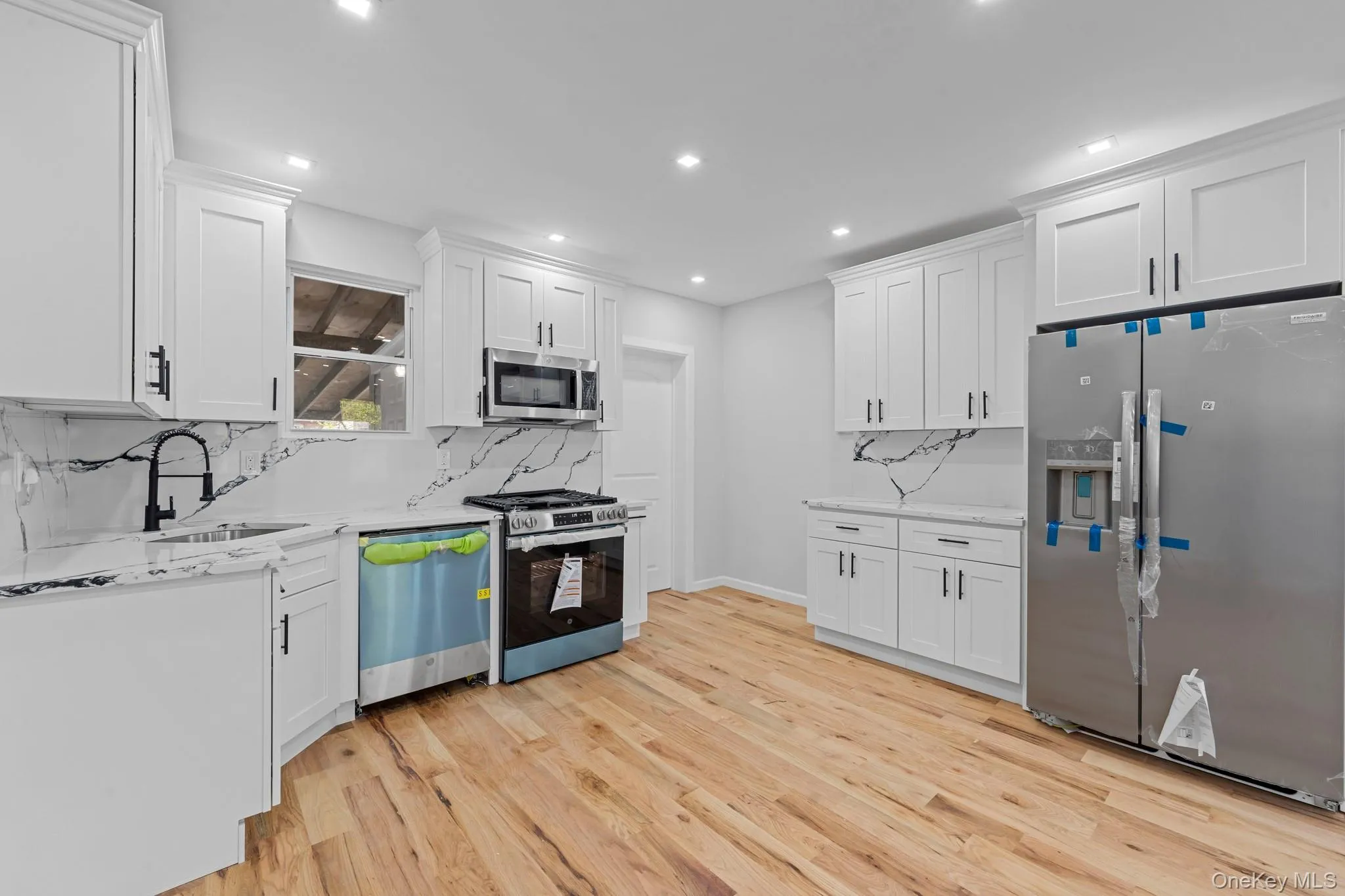 4 Crosby Avenue, New York, NY, 3 Bedrooms Bedrooms, 12 Rooms Rooms,2 BathroomsBathrooms,Residential,For Rent,Crosby,0,1051347 4 Crosby Avenue, New York, NY, 3 Bedrooms Bedrooms, 12 Rooms Rooms,2 BathroomsBathrooms,Residential,For Rent,Crosby,0,1051347