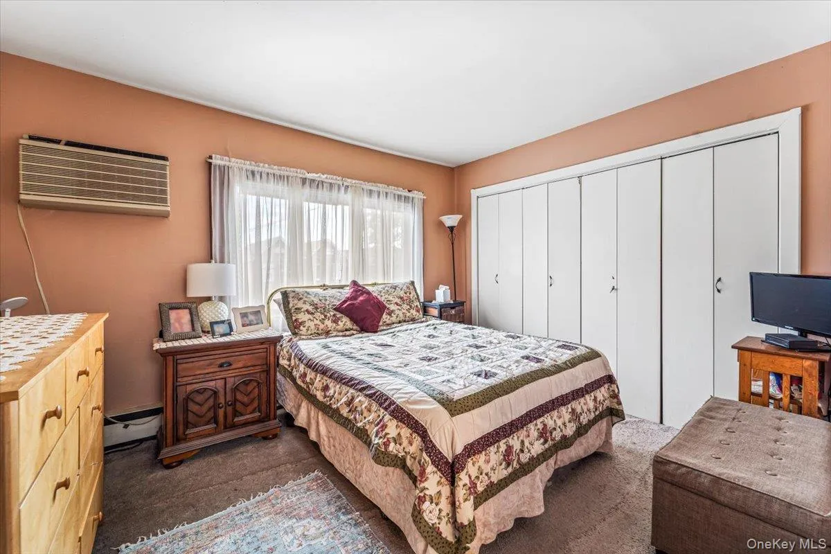 201-13 34th Avenue, New York, NY, 3 Bedrooms Bedrooms, 6 Rooms Rooms,1 BathroomBathrooms,Residential,For Rent,34th,0,1051348 201-13 34th Avenue, New York, NY, 3 Bedrooms Bedrooms, 6 Rooms Rooms,1 BathroomBathrooms,Residential,For Rent,34th,0,1051348
