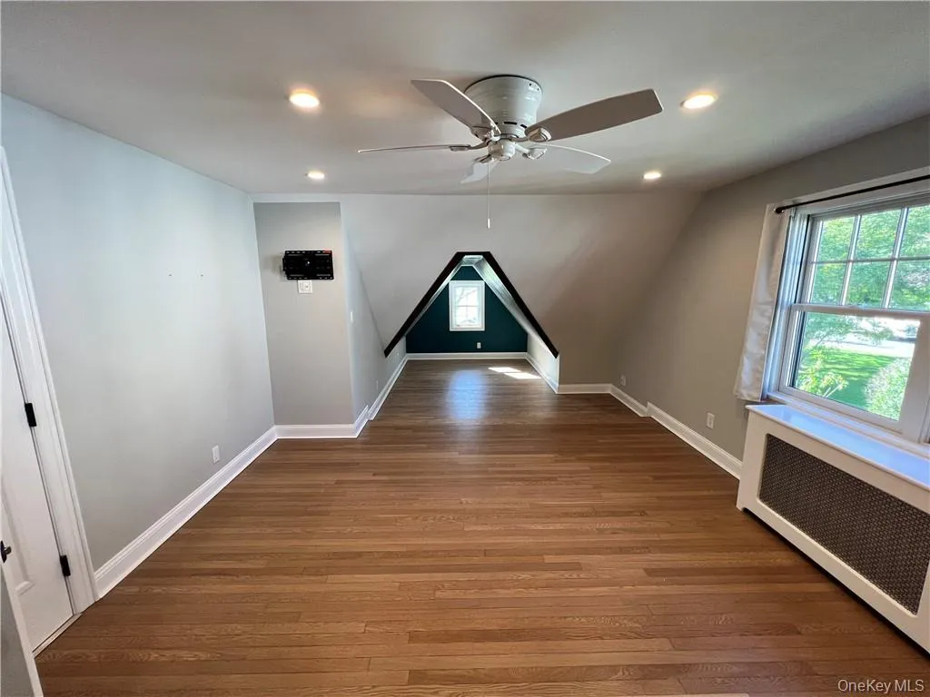 88 Hartsdale Avenue, White Plains, NY, 5 Bedrooms Bedrooms, 9 Rooms Rooms,3 BathroomsBathrooms,Residential Lease,For Rent,Hartsdale,0,1051353 88 Hartsdale Avenue, White Plains, NY, 5 Bedrooms Bedrooms, 9 Rooms Rooms,3 BathroomsBathrooms,Residential Lease,For Rent,Hartsdale,0,1051353