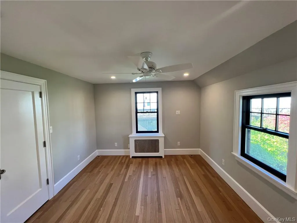 88 Hartsdale Avenue, White Plains, NY, 5 Bedrooms Bedrooms, 9 Rooms Rooms,3 BathroomsBathrooms,Residential Lease,For Rent,Hartsdale,0,1051353 88 Hartsdale Avenue, White Plains, NY, 5 Bedrooms Bedrooms, 9 Rooms Rooms,3 BathroomsBathrooms,Residential Lease,For Rent,Hartsdale,0,1051353