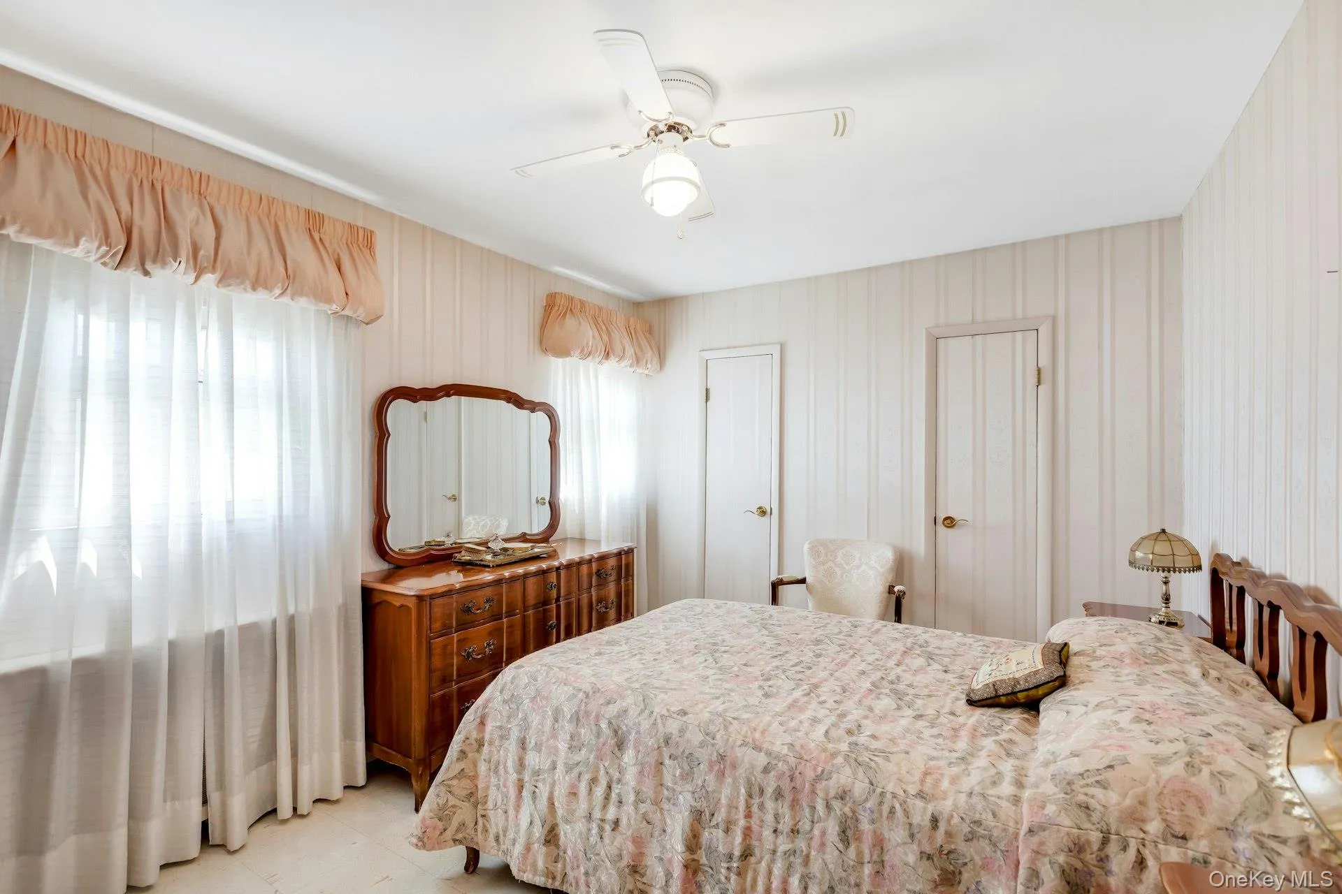 59 11th Street, Oyster Bay, NY, 3 Bedrooms Bedrooms, 8 Rooms Rooms,2 BathroomsBathrooms,Residential,For Rent,11th,0,1051358 59 11th Street, Oyster Bay, NY, 3 Bedrooms Bedrooms, 8 Rooms Rooms,2 BathroomsBathrooms,Residential,For Rent,11th,0,1051358