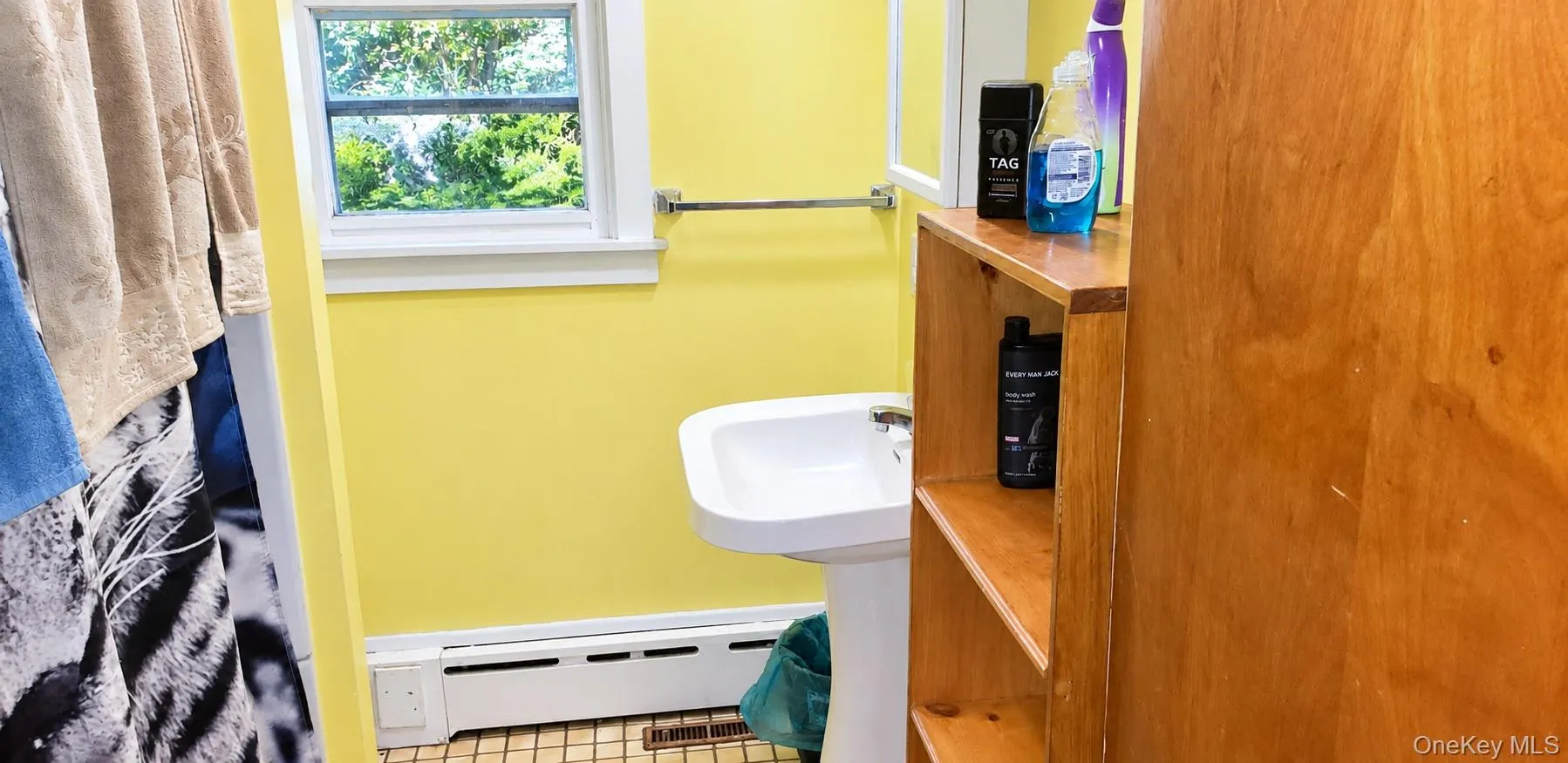 130 Bushville Swan Lake Road, Bethel, NY, 3 Bedrooms Bedrooms, 6 Rooms Rooms,1 BathroomBathrooms,Residential,For Rent,Bushville Swan Lake,0,1051369 130 Bushville Swan Lake Road, Bethel, NY, 3 Bedrooms Bedrooms, 6 Rooms Rooms,1 BathroomBathrooms,Residential,For Rent,Bushville Swan Lake,0,1051369