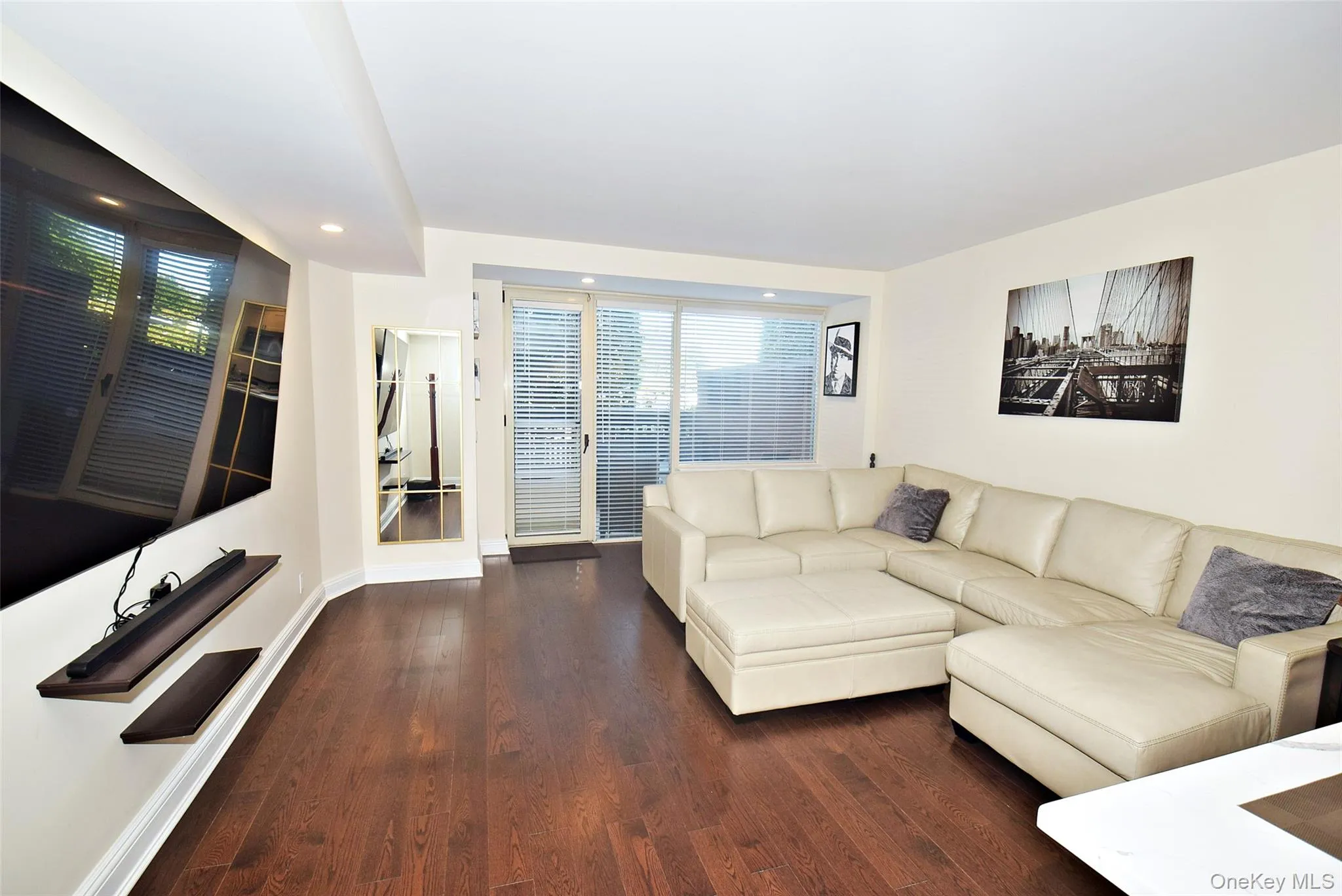 111 Cherry Valley Avenue, Hempstead, NY, 1 Bedroom Bedrooms, 3 Rooms Rooms,1 BathroomBathrooms,Residential Lease,For Rent,Cherry Valley,0,1051374 111 Cherry Valley Avenue, Hempstead, NY, 1 Bedroom Bedrooms, 3 Rooms Rooms,1 BathroomBathrooms,Residential Lease,For Rent,Cherry Valley,0,1051374