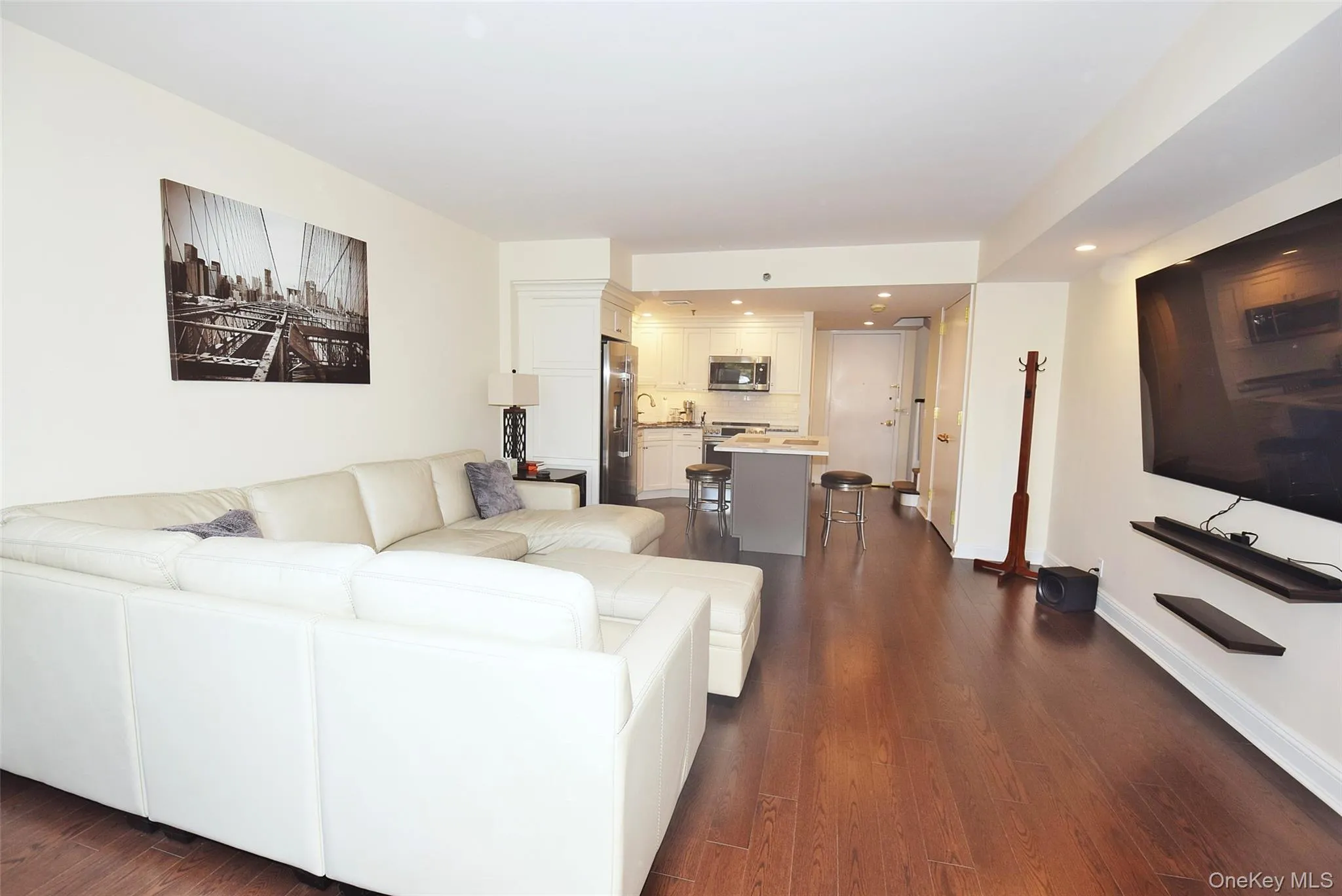 111 Cherry Valley Avenue, Hempstead, NY, 1 Bedroom Bedrooms, 3 Rooms Rooms,1 BathroomBathrooms,Residential Lease,For Rent,Cherry Valley,0,1051374 111 Cherry Valley Avenue, Hempstead, NY, 1 Bedroom Bedrooms, 3 Rooms Rooms,1 BathroomBathrooms,Residential Lease,For Rent,Cherry Valley,0,1051374