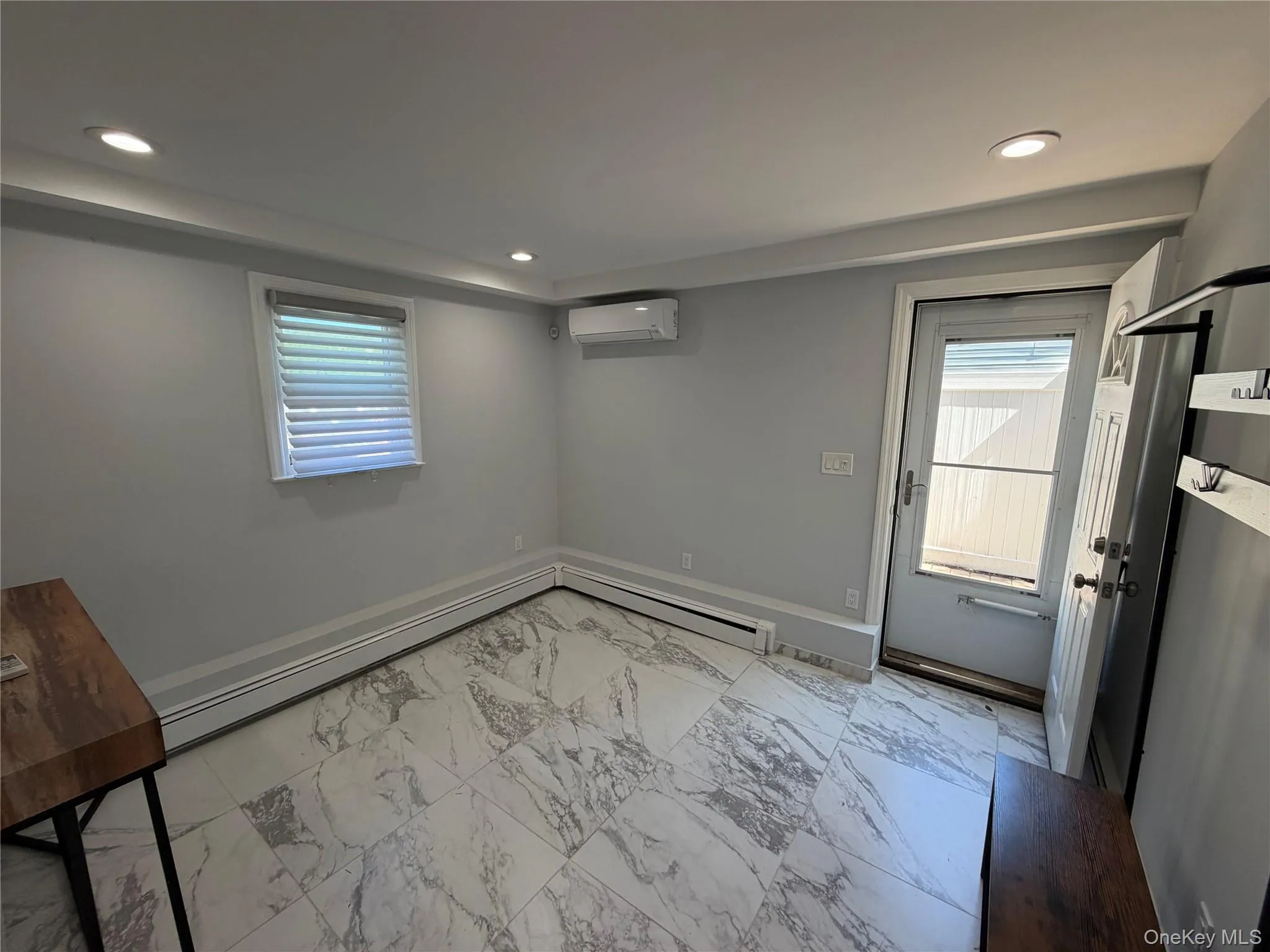 1967 Decatur Avenue, Hempstead, NY, 1 Bedroom Bedrooms, 4 Room Rooms,1 BathroomBathrooms,Residential Lease,For Rent,Decatur,0,1051375 1967 Decatur Avenue, Hempstead, NY, 1 Bedroom Bedrooms, 4 Room Rooms,1 BathroomBathrooms,Residential Lease,For Rent,Decatur,0,1051375