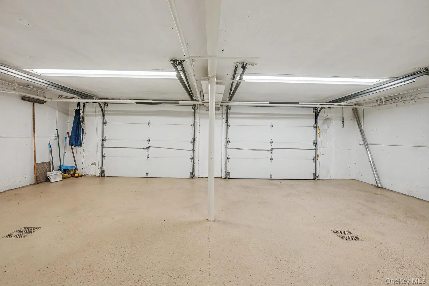 14645 13th Avenue, New York, NY, 4 Bedrooms Bedrooms, 8 Rooms Rooms,2 BathroomsBathrooms,Residential,For Rent,13th,0,1051378 14645 13th Avenue, New York, NY, 4 Bedrooms Bedrooms, 8 Rooms Rooms,2 BathroomsBathrooms,Residential,For Rent,13th,0,1051378