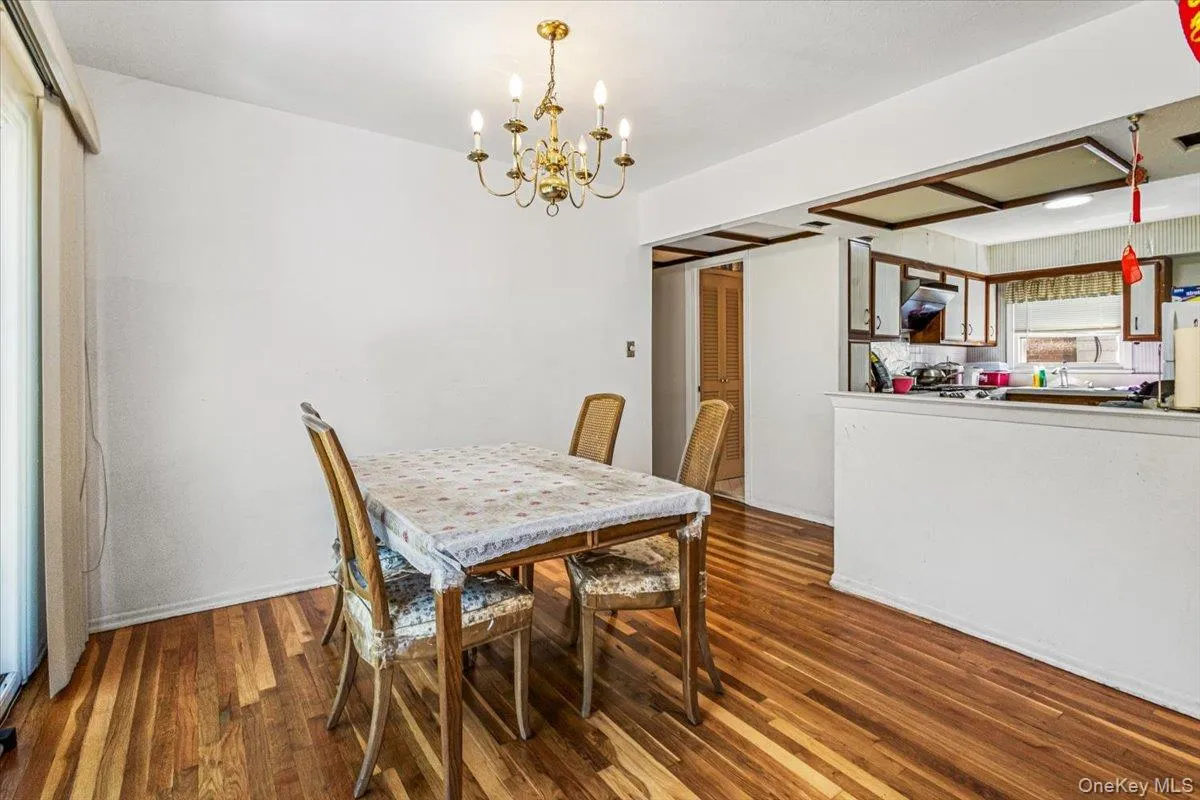 1107 137th Street, New York, NY, 4 Bedrooms Bedrooms, 10 Rooms Rooms,2 BathroomsBathrooms,Residential,For Rent,137th,0,1051380 1107 137th Street, New York, NY, 4 Bedrooms Bedrooms, 10 Rooms Rooms,2 BathroomsBathrooms,Residential,For Rent,137th,0,1051380