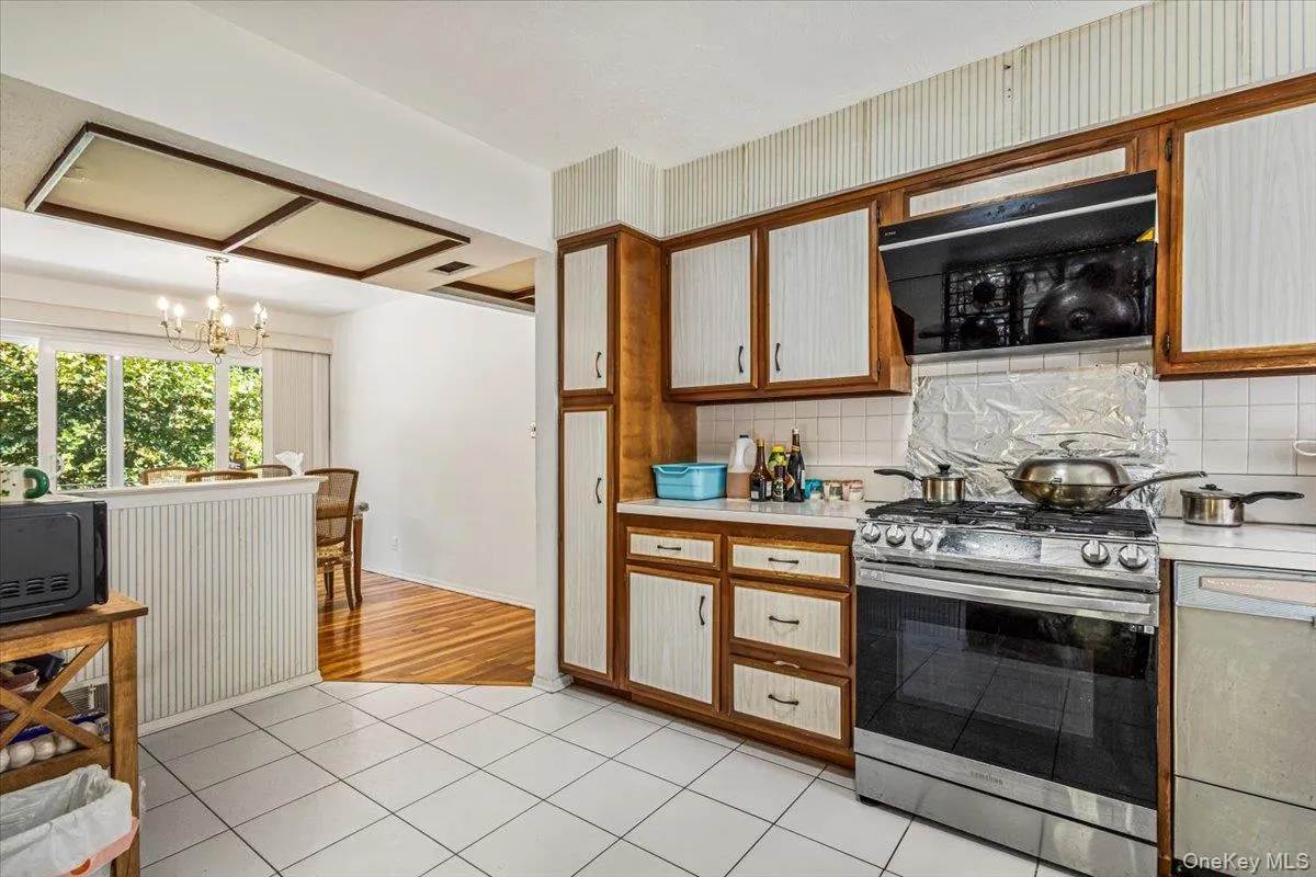 1107 137th Street, New York, NY, 4 Bedrooms Bedrooms, 10 Rooms Rooms,2 BathroomsBathrooms,Residential,For Rent,137th,0,1051380 1107 137th Street, New York, NY, 4 Bedrooms Bedrooms, 10 Rooms Rooms,2 BathroomsBathrooms,Residential,For Rent,137th,0,1051380