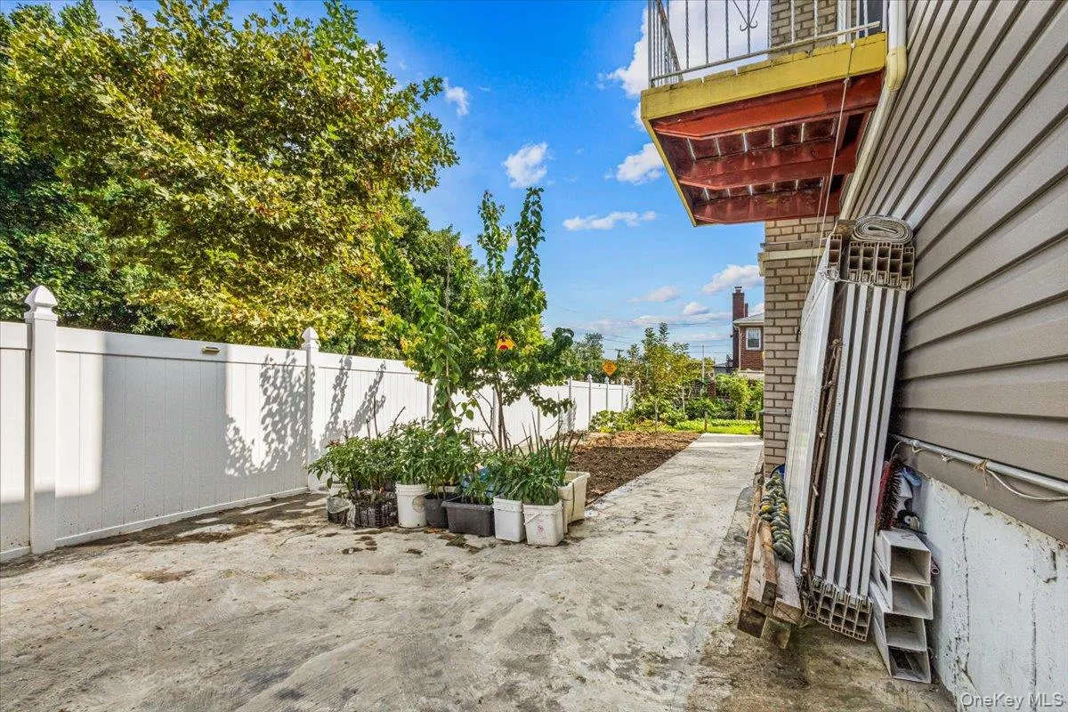 1107 137th Street, New York, NY, 4 Bedrooms Bedrooms, 10 Rooms Rooms,2 BathroomsBathrooms,Residential,For Rent,137th,0,1051380 1107 137th Street, New York, NY, 4 Bedrooms Bedrooms, 10 Rooms Rooms,2 BathroomsBathrooms,Residential,For Rent,137th,0,1051380