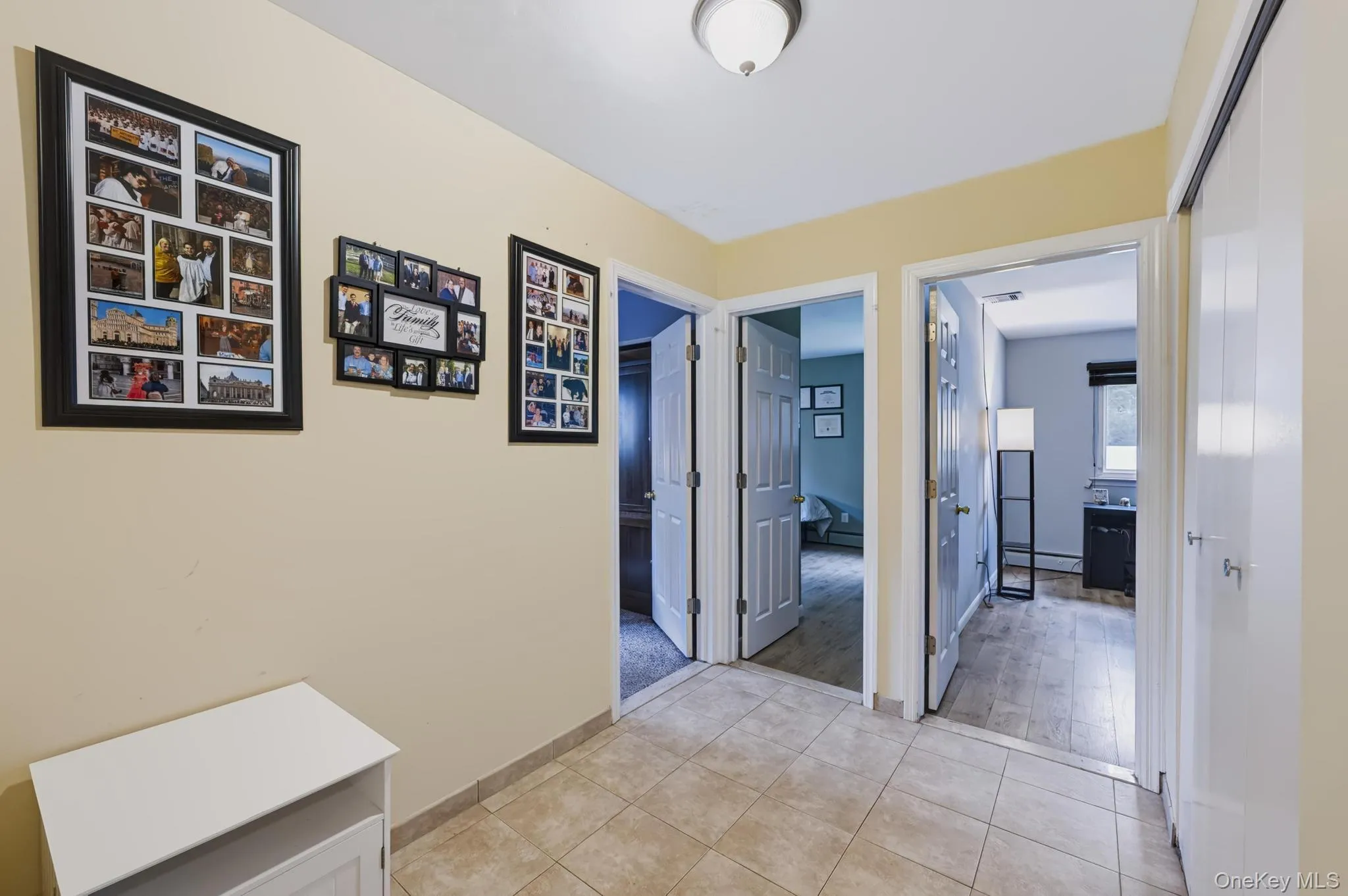 281 Town Line Road, Huntington, NY, 4 Bedrooms Bedrooms, 9 Rooms Rooms,3 BathroomsBathrooms,Residential,For Rent,Town Line,0,1051385 281 Town Line Road, Huntington, NY, 4 Bedrooms Bedrooms, 9 Rooms Rooms,3 BathroomsBathrooms,Residential,For Rent,Town Line,0,1051385