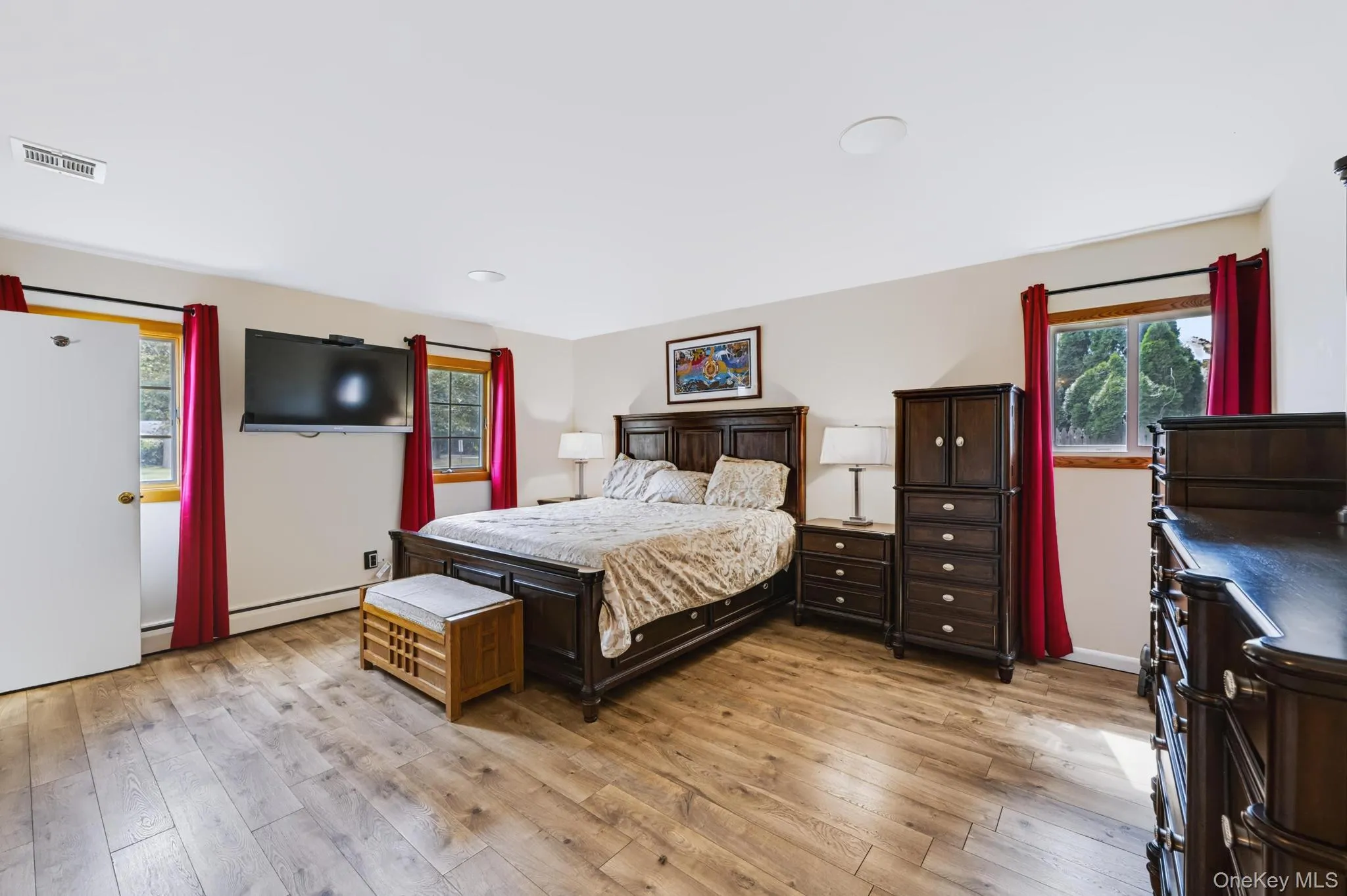 281 Town Line Road, Huntington, NY, 4 Bedrooms Bedrooms, 9 Rooms Rooms,3 BathroomsBathrooms,Residential,For Rent,Town Line,0,1051385 281 Town Line Road, Huntington, NY, 4 Bedrooms Bedrooms, 9 Rooms Rooms,3 BathroomsBathrooms,Residential,For Rent,Town Line,0,1051385