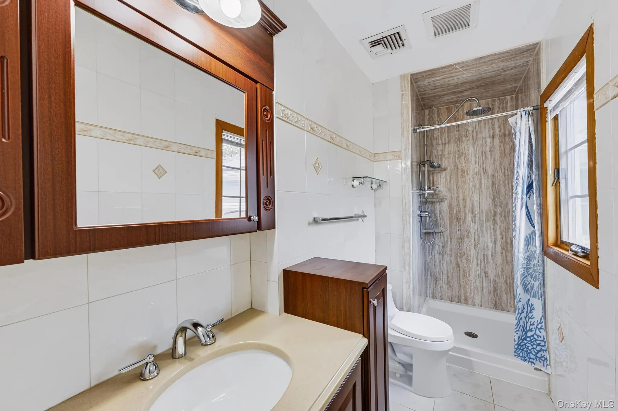 281 Town Line Road, Huntington, NY, 4 Bedrooms Bedrooms, 9 Rooms Rooms,3 BathroomsBathrooms,Residential,For Rent,Town Line,0,1051385 281 Town Line Road, Huntington, NY, 4 Bedrooms Bedrooms, 9 Rooms Rooms,3 BathroomsBathrooms,Residential,For Rent,Town Line,0,1051385