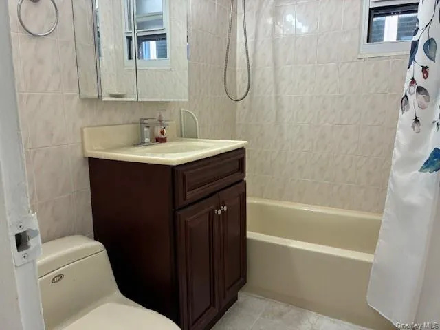 241-20 Northern Blvd, New York, NY, 2 Bedrooms Bedrooms, 5 Rooms Rooms,1 BathroomBathrooms,Residential,For Rent,Northern Blvd,0,1051390 241-20 Northern Blvd, New York, NY, 2 Bedrooms Bedrooms, 5 Rooms Rooms,1 BathroomBathrooms,Residential,For Rent,Northern Blvd,0,1051390